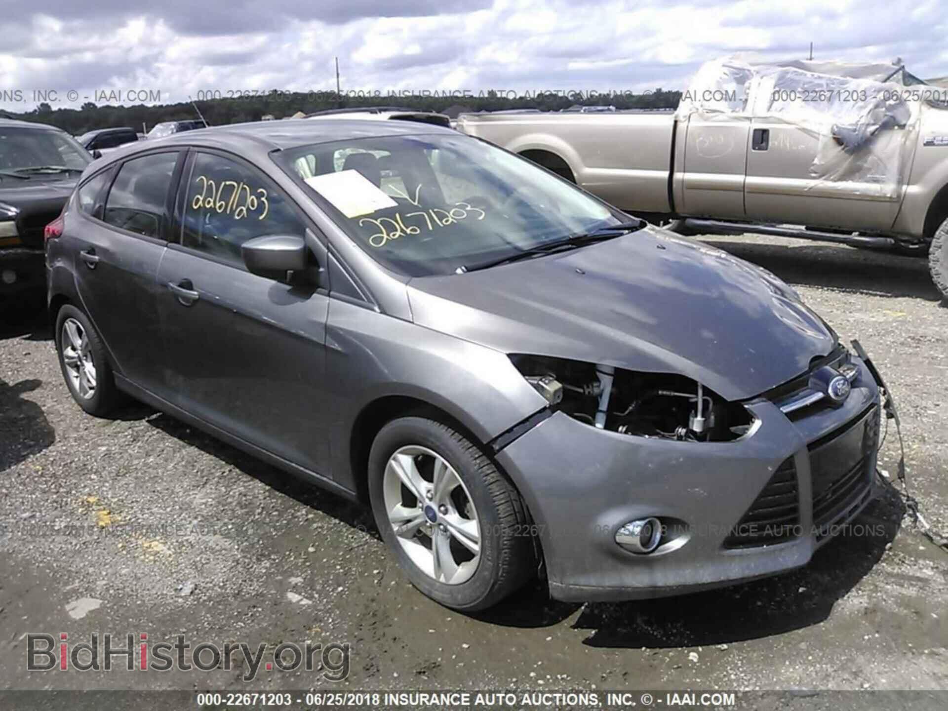 Photo 1FAHP3K27CL222011 - Ford Focus 2012