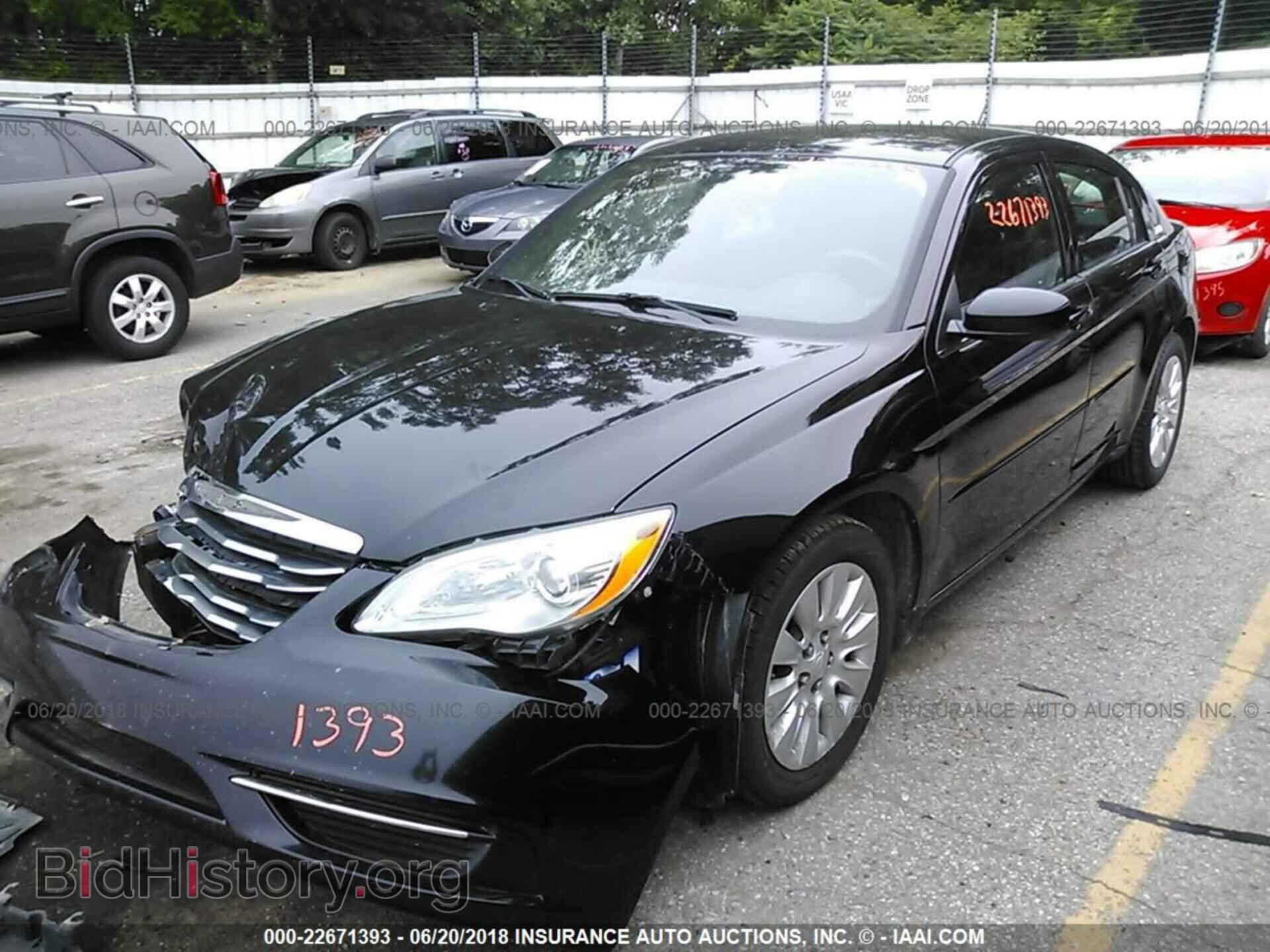 2012 Chrysler 200 - VIN: 1C3CCBAG1CN234672 - Фото 2