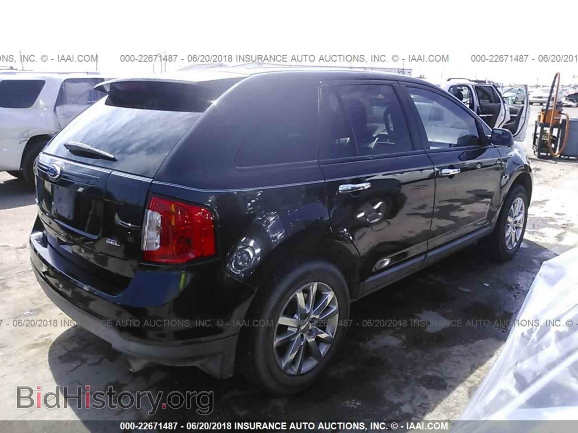 2011 Ford Edge - VIN: 2FMDK3JC0BBB27284 - Фото 4