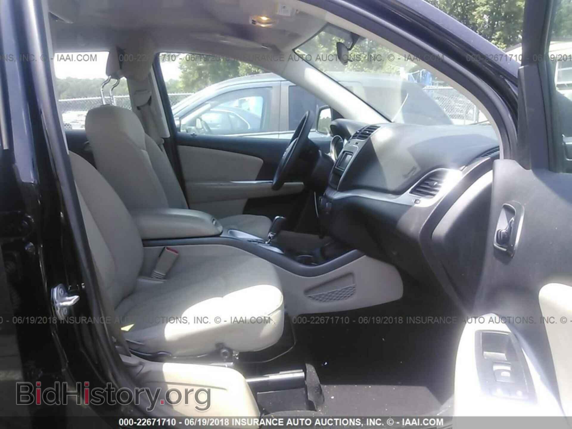 2015 Dodge Journey - VIN: 3C4PDCAB2FT531538 - Photo 5