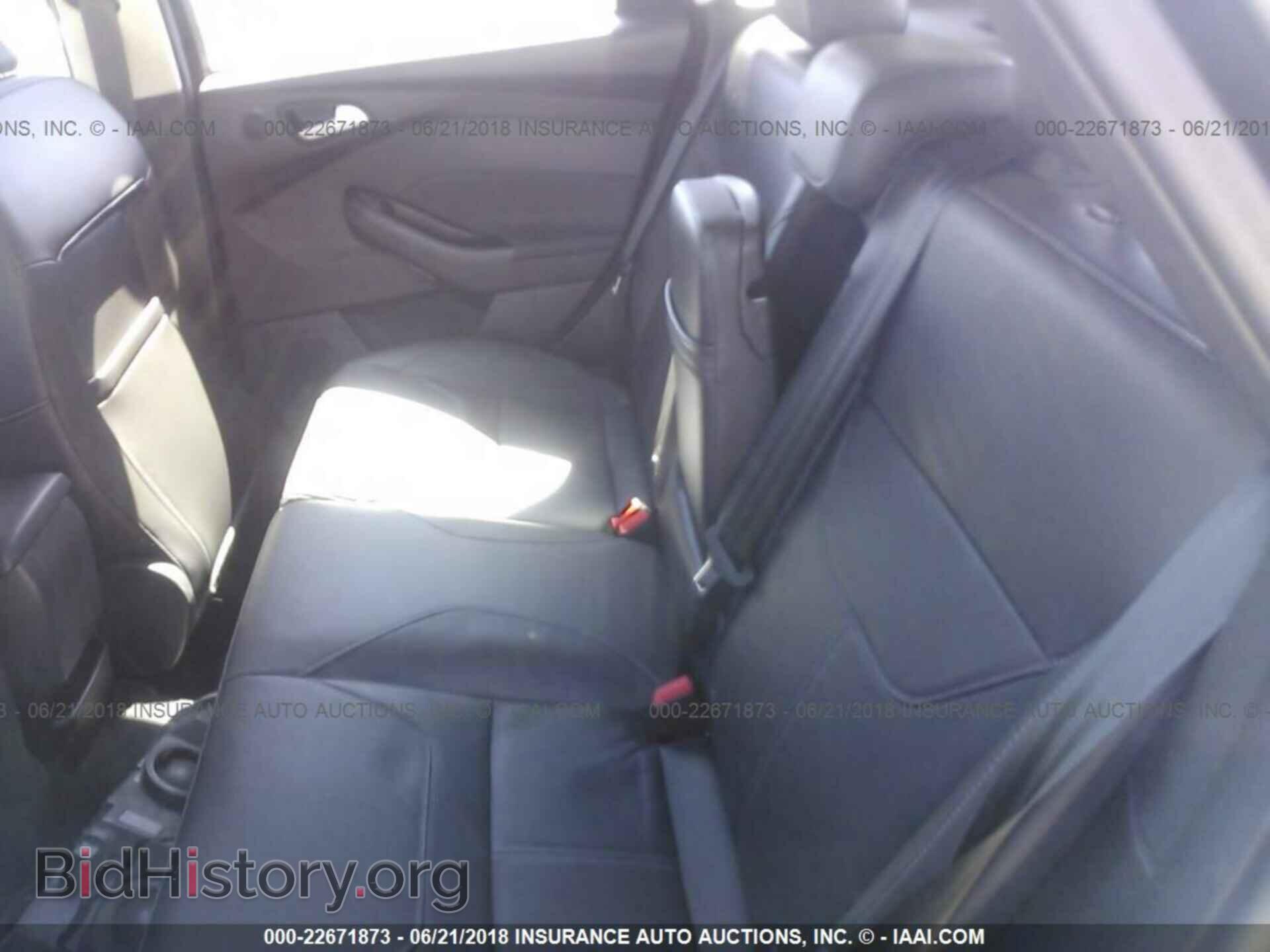 2015 Ford Focus - VIN: 1FADP3N21FL241765 - Photo 8