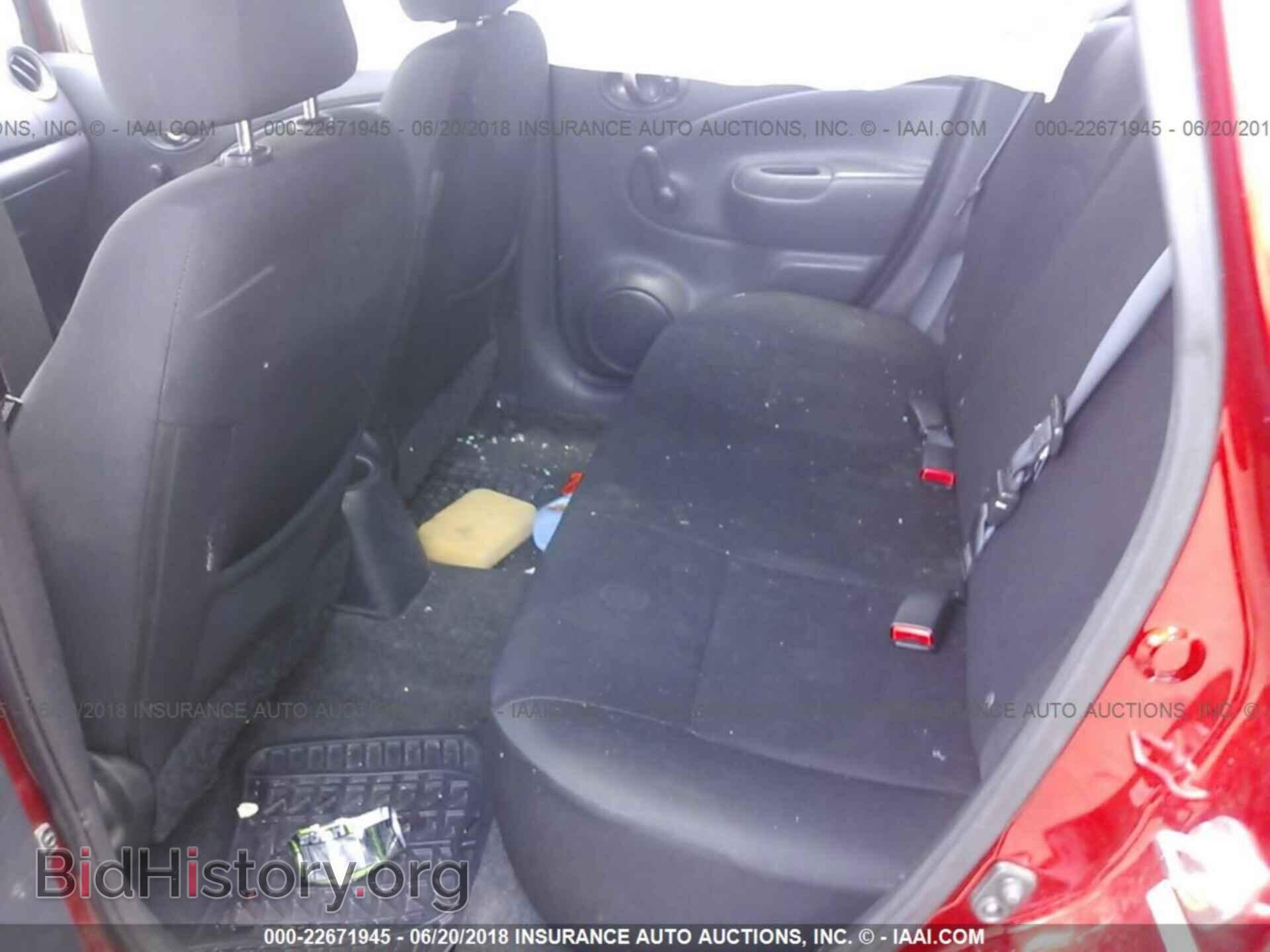 2014 Nissan Versa note - VIN: 3N1CE2CP4EL435037 - Photo 8