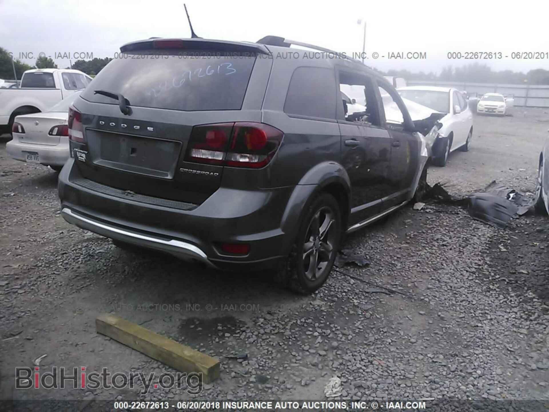 2015 Dodge Journey - VIN: 3C4PDCGB3FT617075 - Фото 4