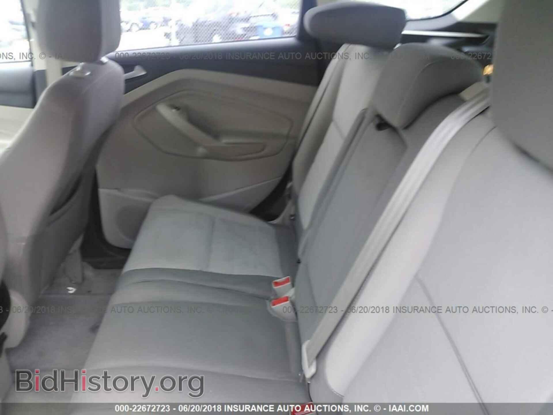 2014 Ford Escape - VIN: 1FMCU9GX4EUD18451 - Photo 8