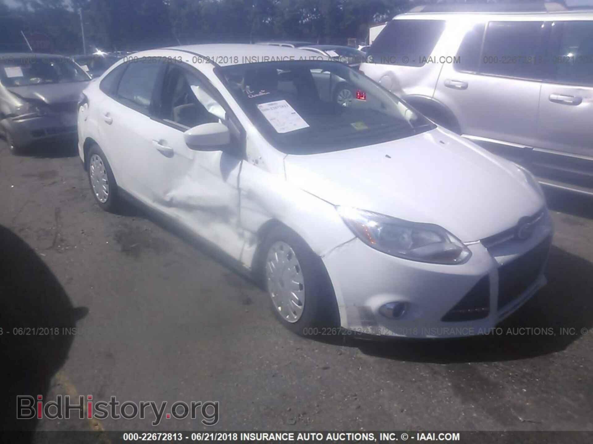 Photo 1FAHP3F25CL225175 - Ford Focus 2012