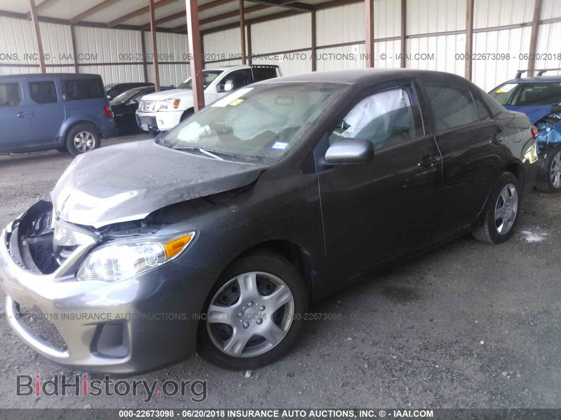 2013 Toyota Corolla - VIN: 5YFBU4EE2DP076064 - Фото 2