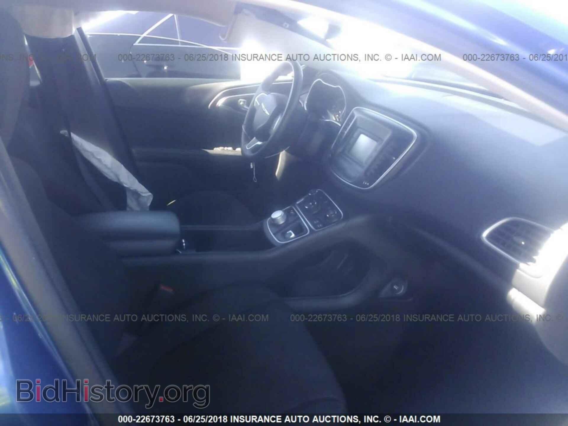 2016 Chrysler 200 - VIN: 1C3CCCAB8GN160909 - Фото 5