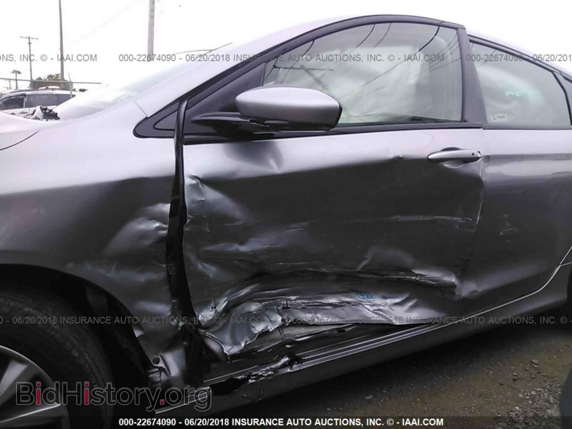 2016 Chrysler 200 - VIN: 1C3CCCBB2GN117665 - Photo 6