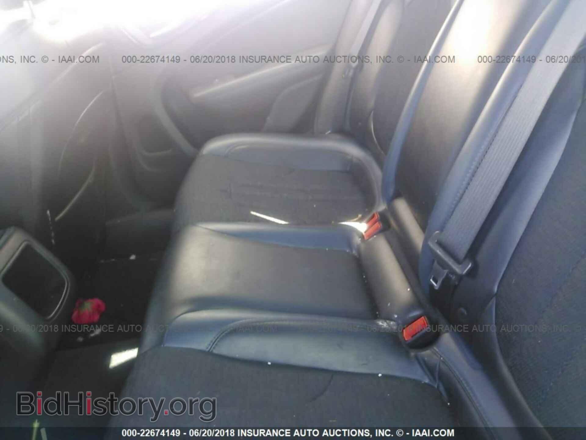 2015 Chrysler 200 - VIN: 1C3CCCBB0FN724193 - Фото 8