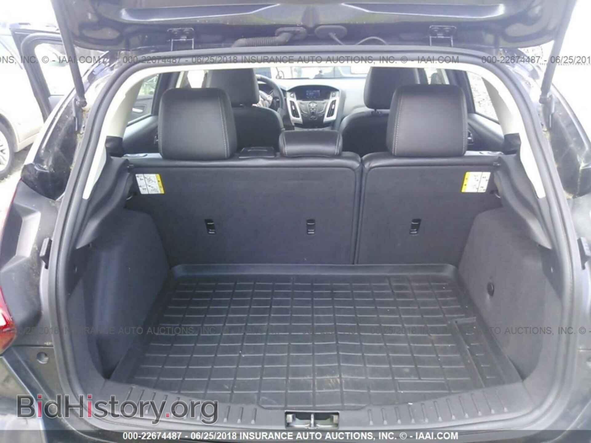 2013 Ford Focus - VIN: 1FADP3K28DL240873 - Фото 6