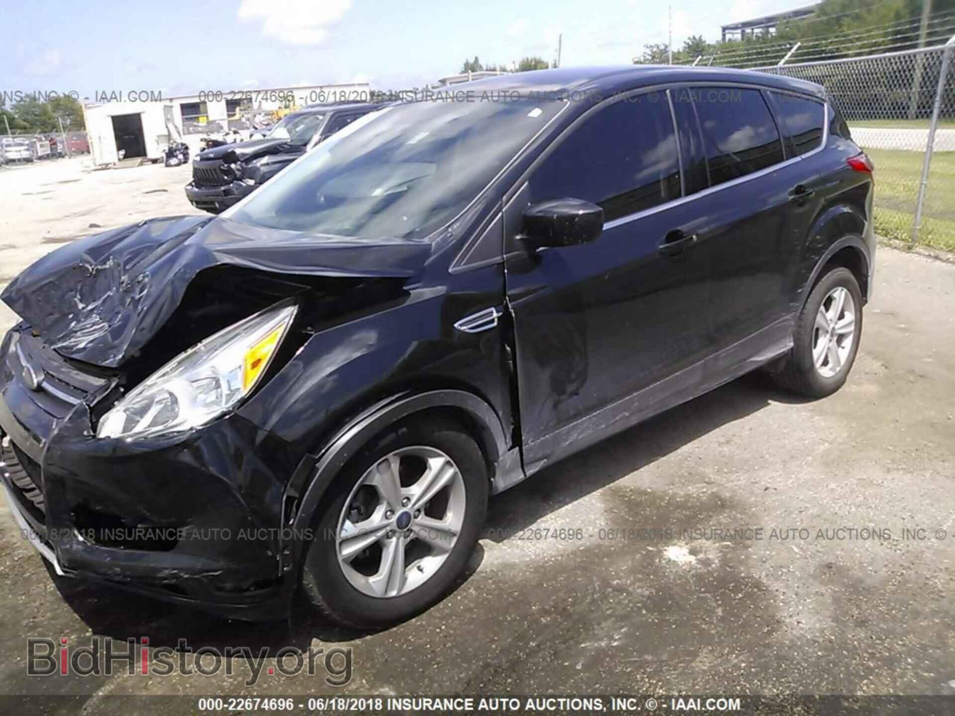 2015 Ford Escape - VIN: 1FMCU0G78FUC00870 - Фото 2