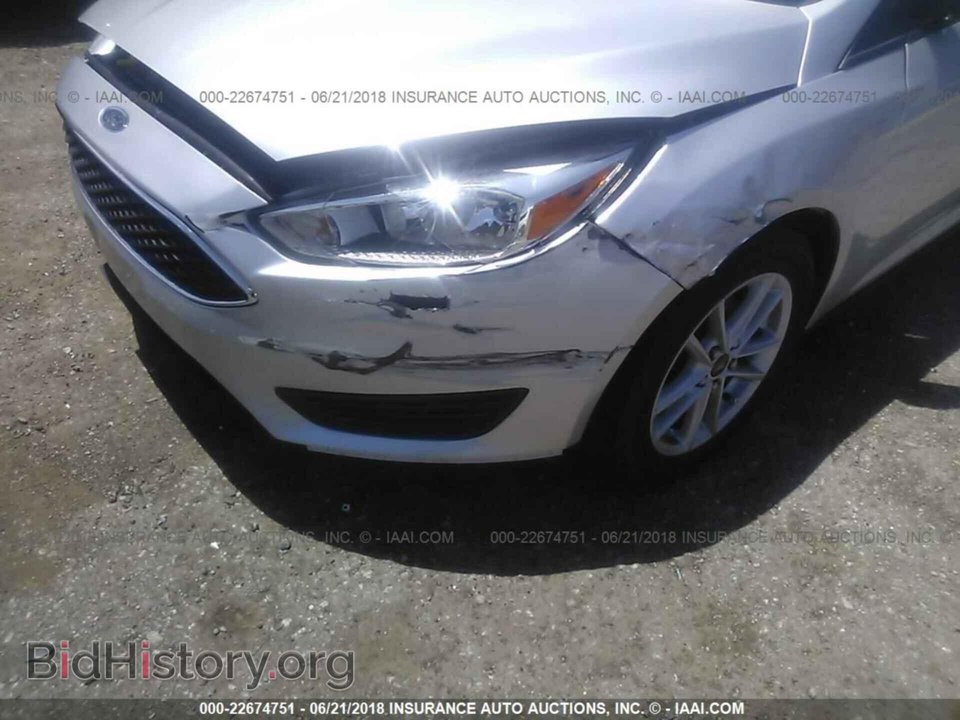 2015 Ford Focus - VIN: 1FADP3F24FL270191 - Photo 6