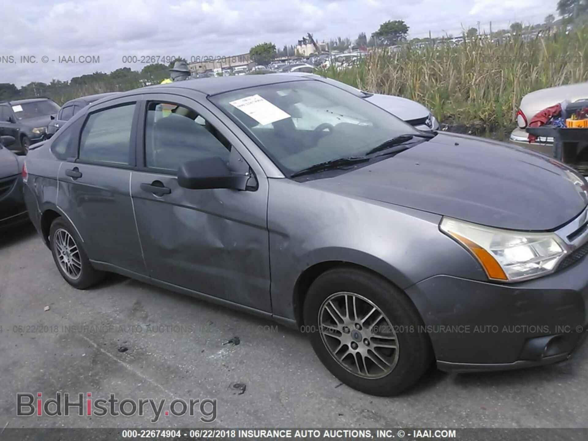 2011 Ford Focus - VIN: 1FAHP3FN3BW142156 - Фото 6