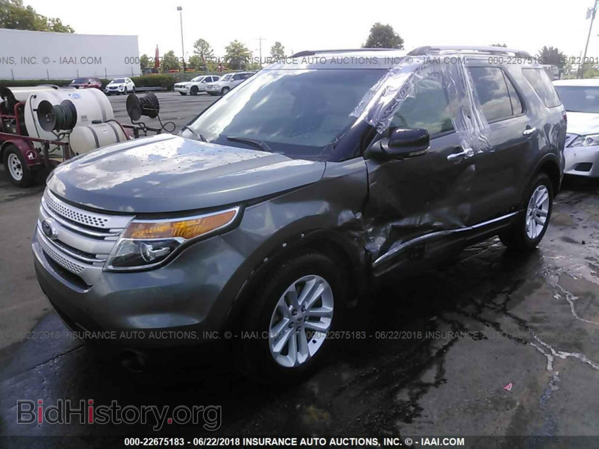 2013 Ford Explorer - VIN: 1FM5K7D80DGB03470 - Photo 2