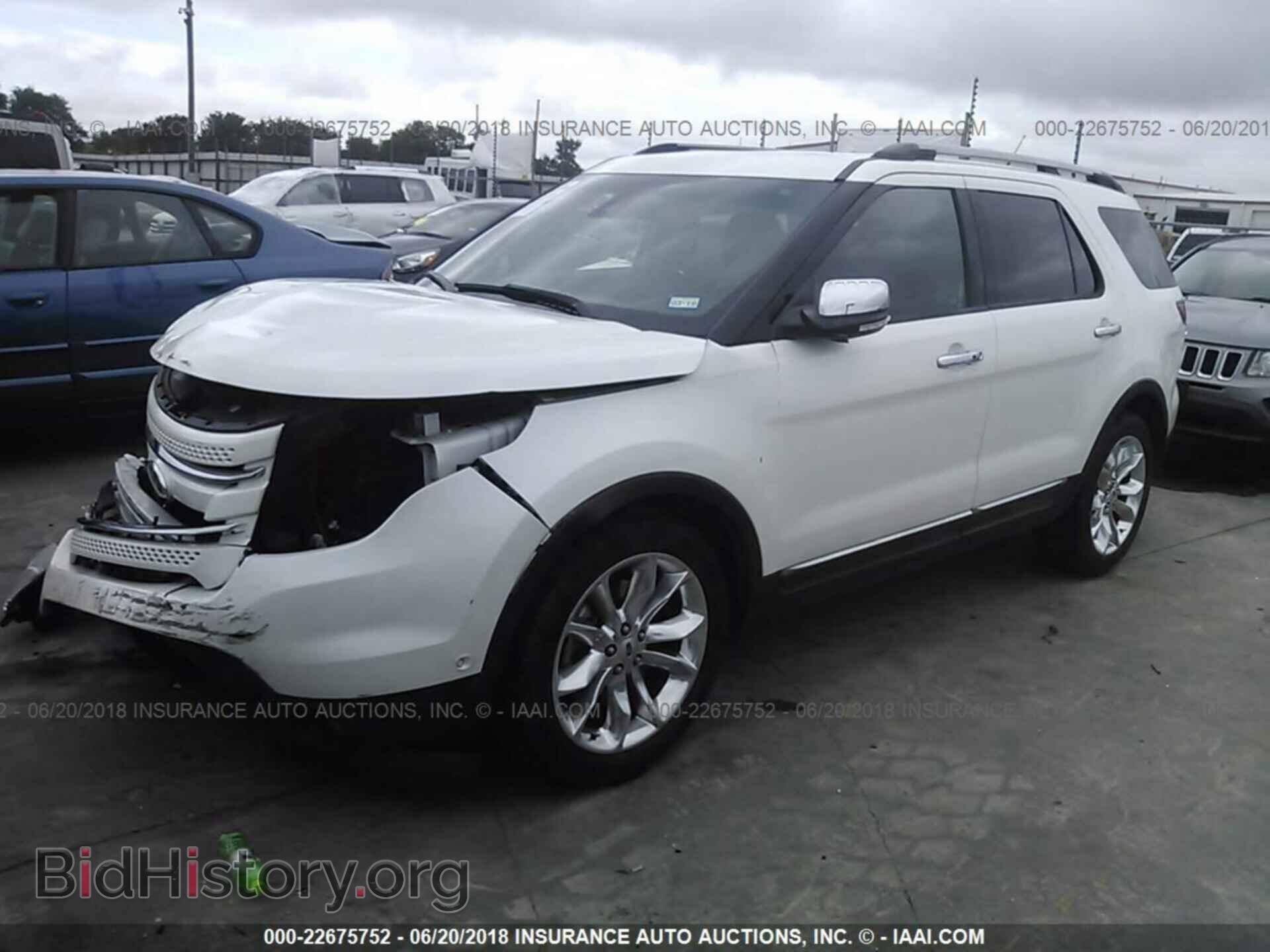 2013 Ford Explorer - VIN: 1FM5K7F89DGC80094 - Photo 2