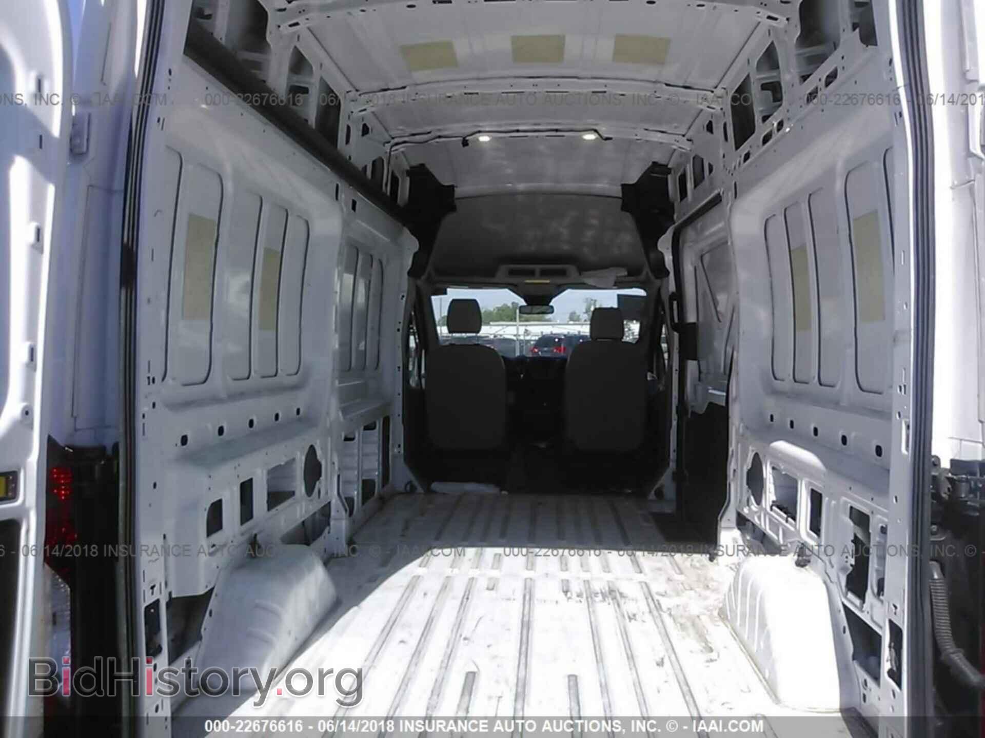 2017 Ford Transit - VIN: 1FTYR2XM4HKB04360 - Photo 8