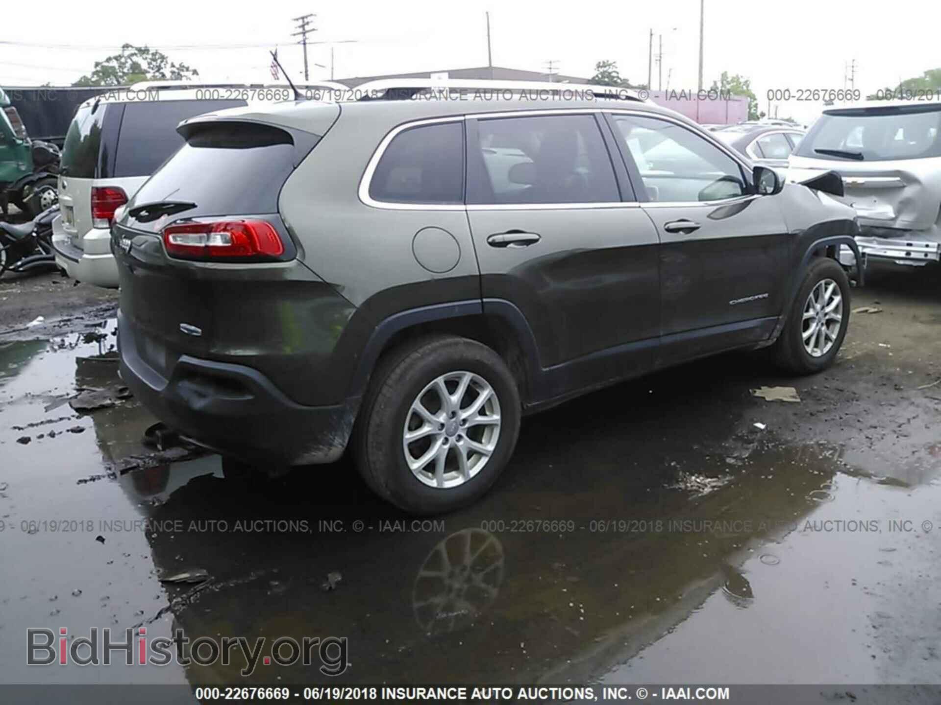 2015 Jeep Cherokee - VIN: 1C4PJMCB5FW605301 - Фото 4