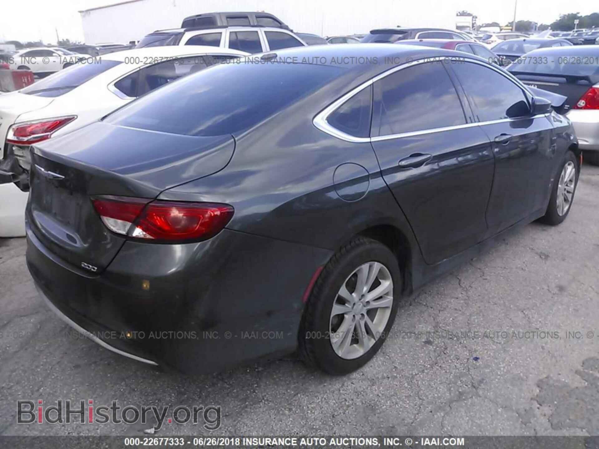 2015 Chrysler 200 - VIN: 1C3CCCAB0FN756546 - Photo 4
