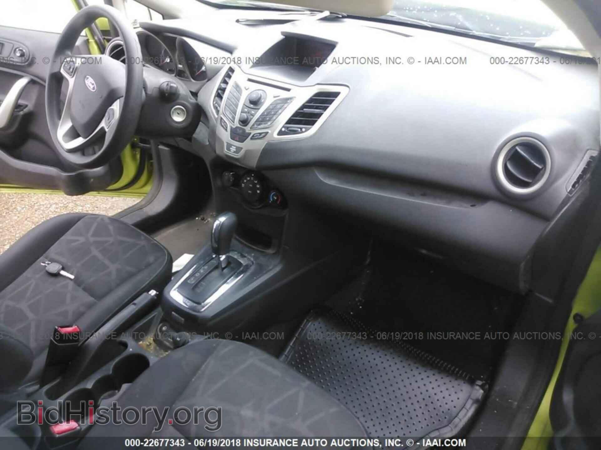 2012 Ford Fiesta - VIN: 3FADP4BJ2CM126099 - Фото 5