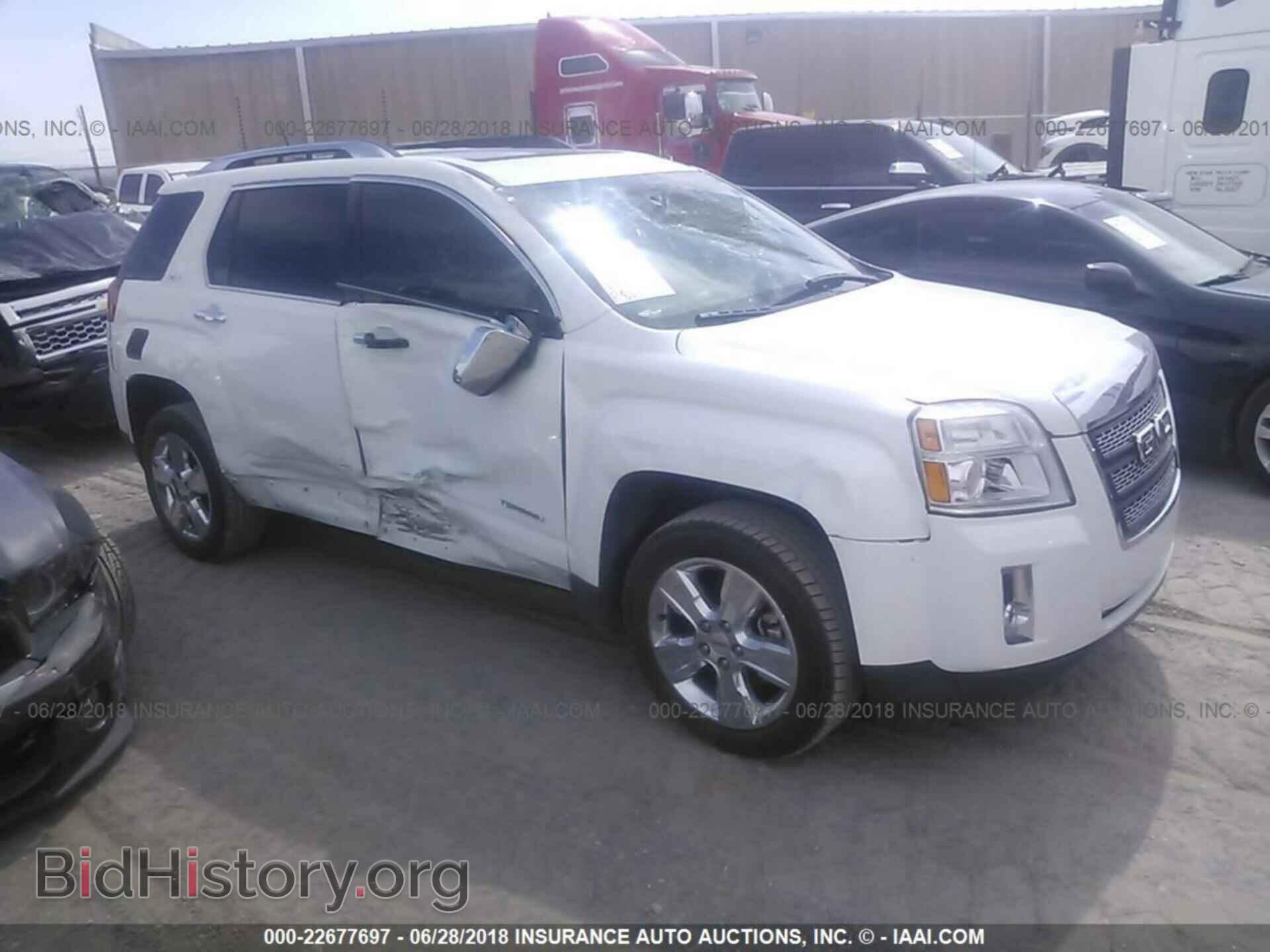 Фотография 2GKFLYE39F6388367 - Gmc Terrain 2015