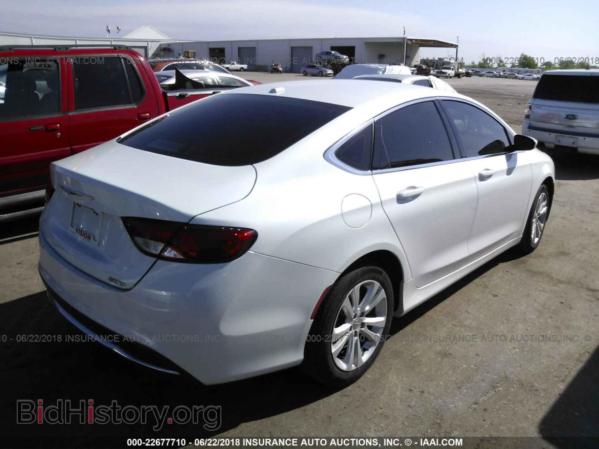 2015 Chrysler 200 - VIN: 1C3CCCAB7FN581664 - Фото 4