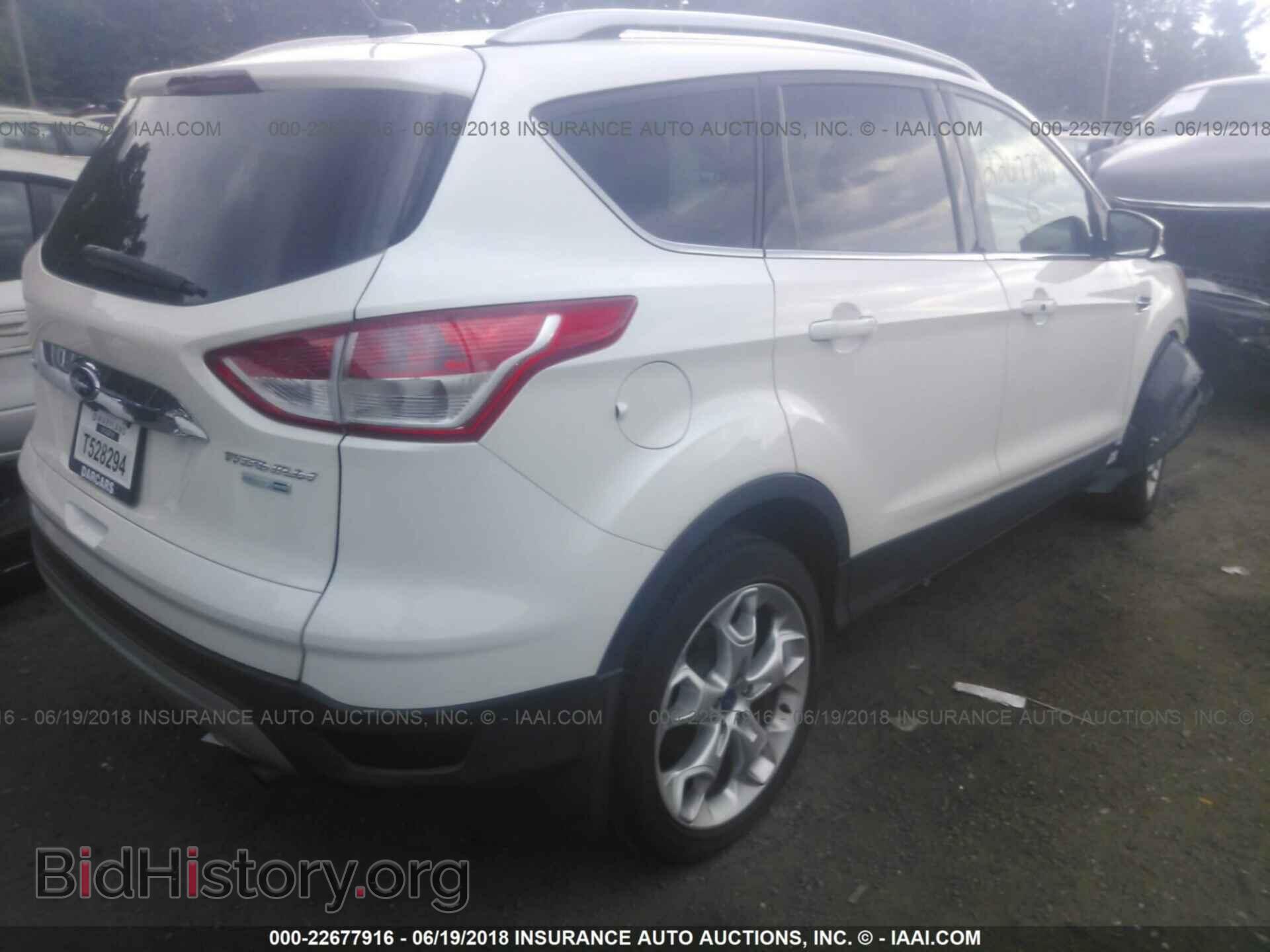2014 Ford Escape - VIN: 1FMCU9J92EUB12975 - Photo 4