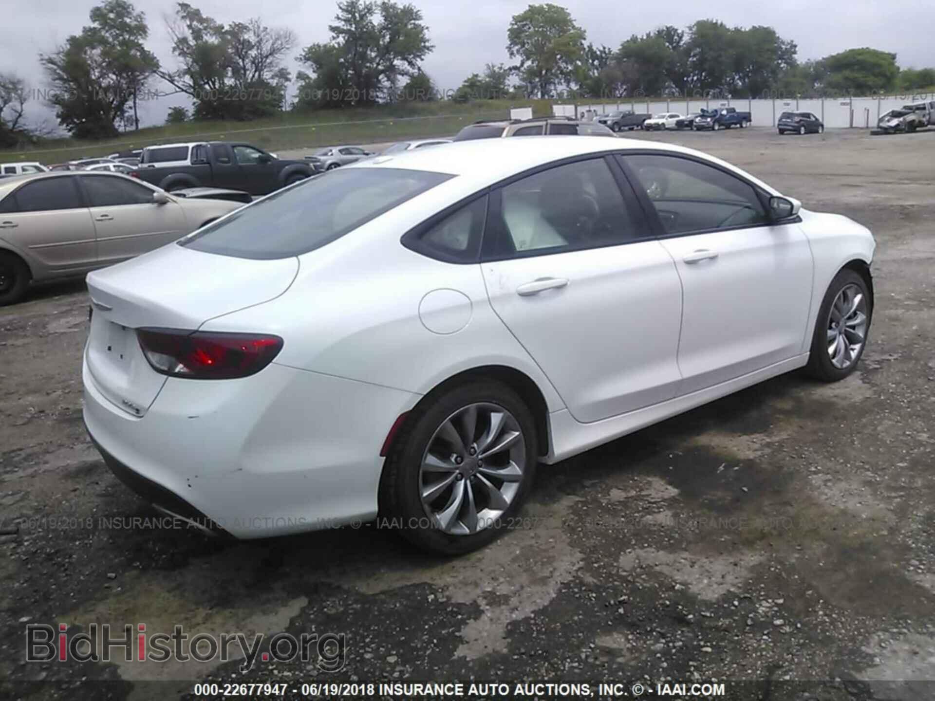 2016 Chrysler 200 - VIN: 1C3CCCBG7GN180322 - Фото 4