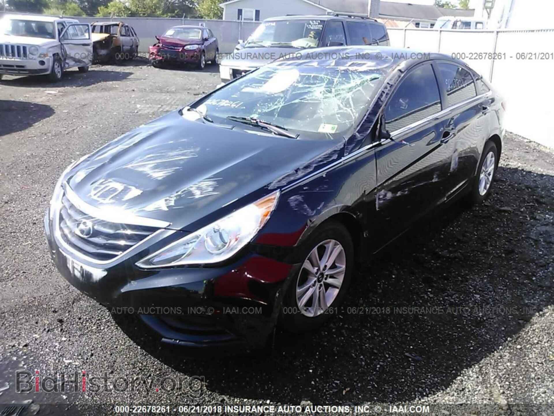 2012 Hyundai Sonata - VIN: 5NPEB4ACXCH379256 - Фото 2