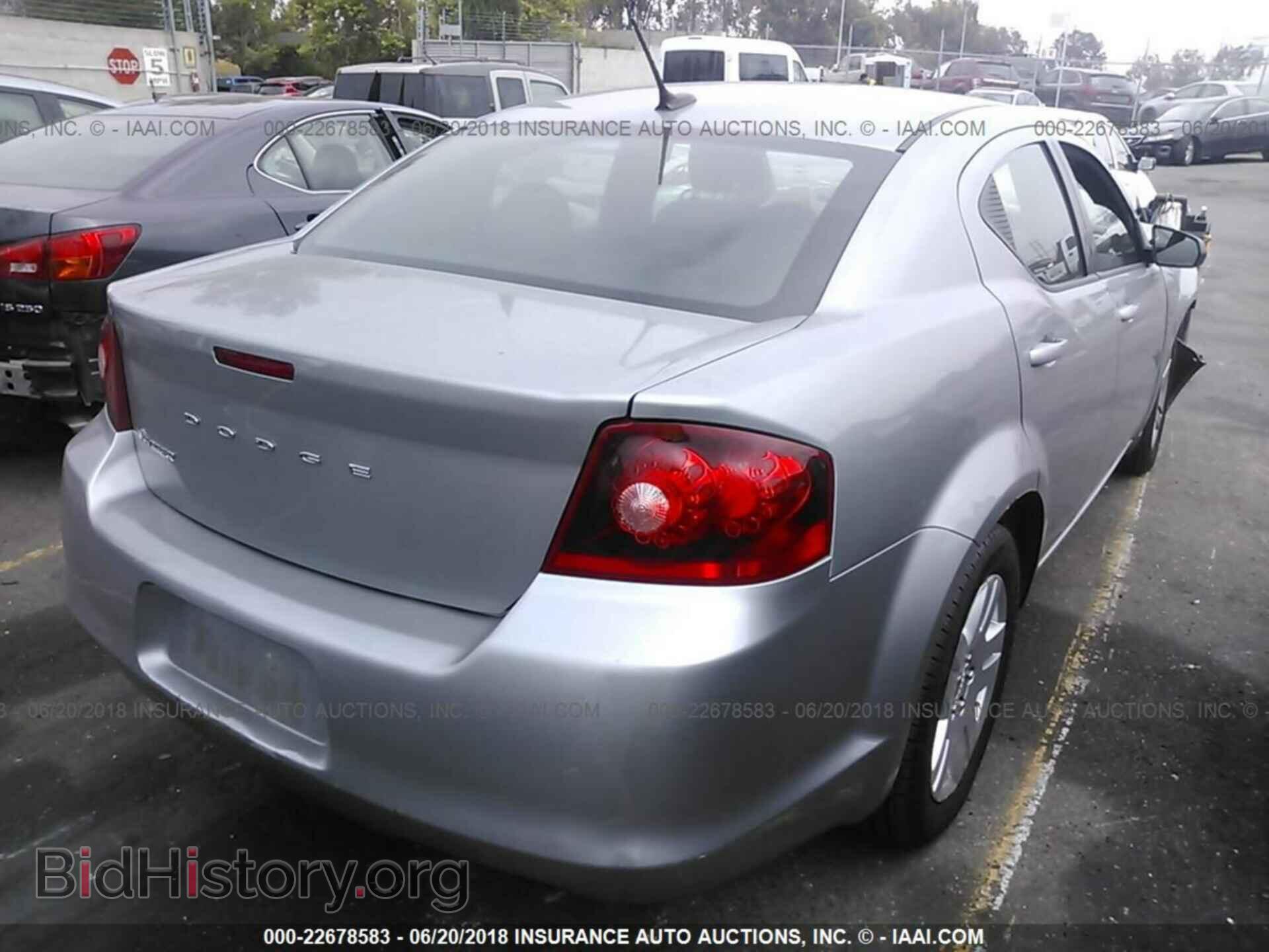 2013 Dodge Avenger - VIN: 1C3CDZAB1DN593872 - Photo 4
