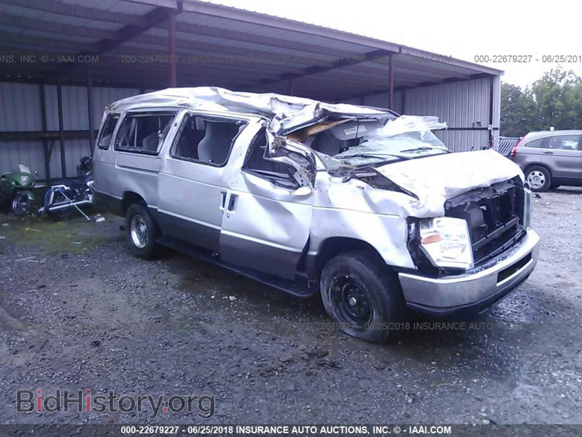 Photo 1FBSS3BL4BDB00081 - Ford Econoline 2011