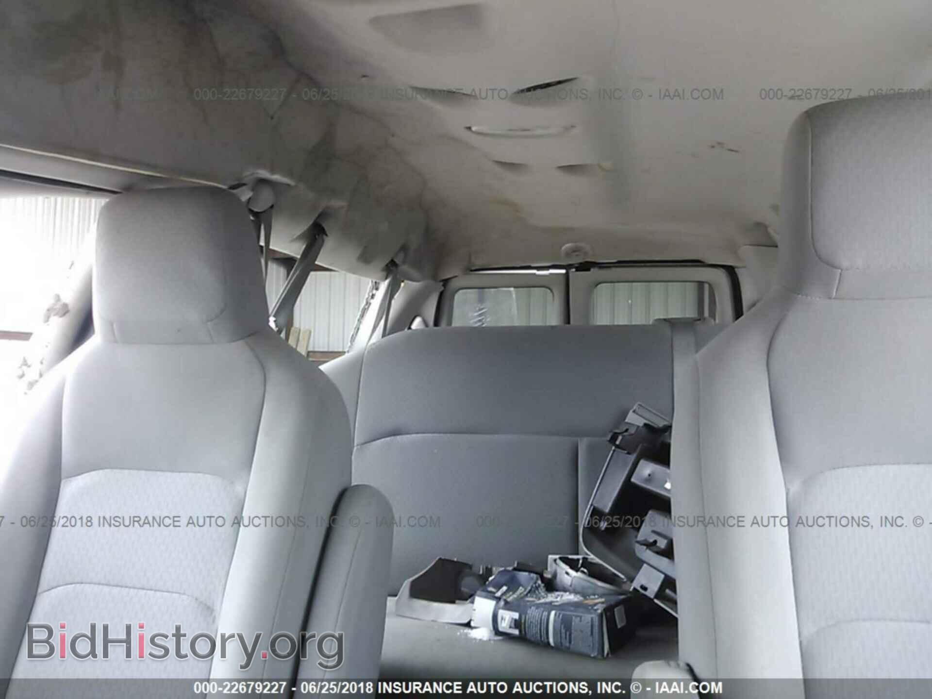 2011 Ford Econoline - VIN: 1FBSS3BL4BDB00081 - Фото 8