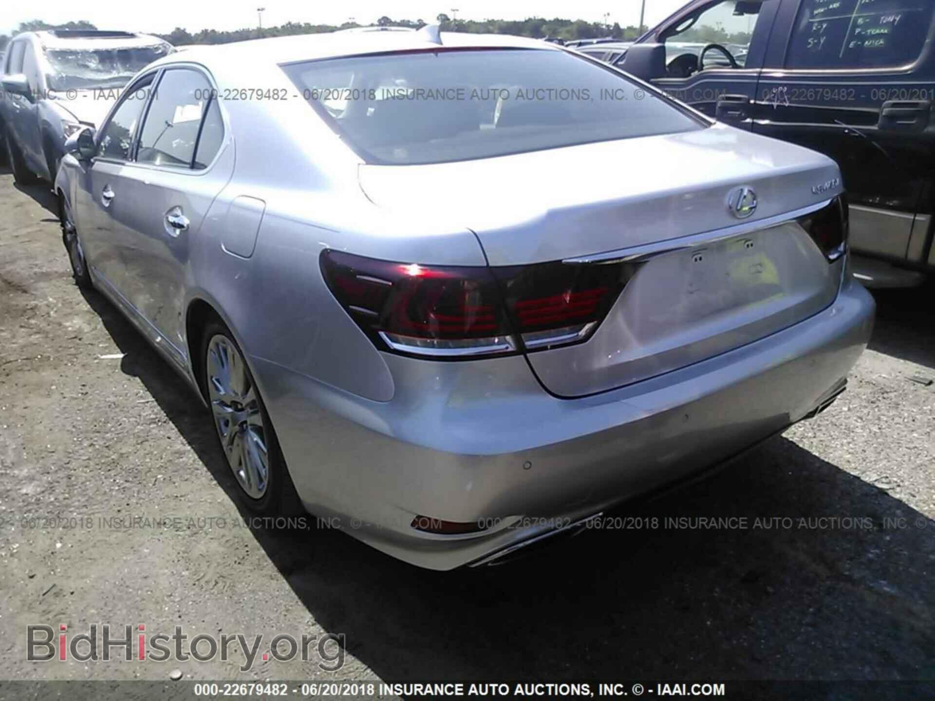 2014 Lexus Ls - VIN: JTHGL5EF7E5052492 - Photo 3