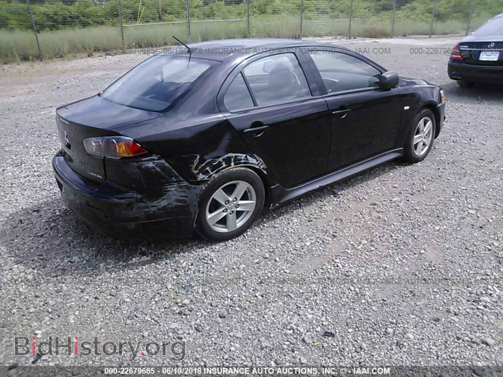 2014 Mitsubishi Lancer - VIN: JA32V2FW2EU003885 - Фото 4