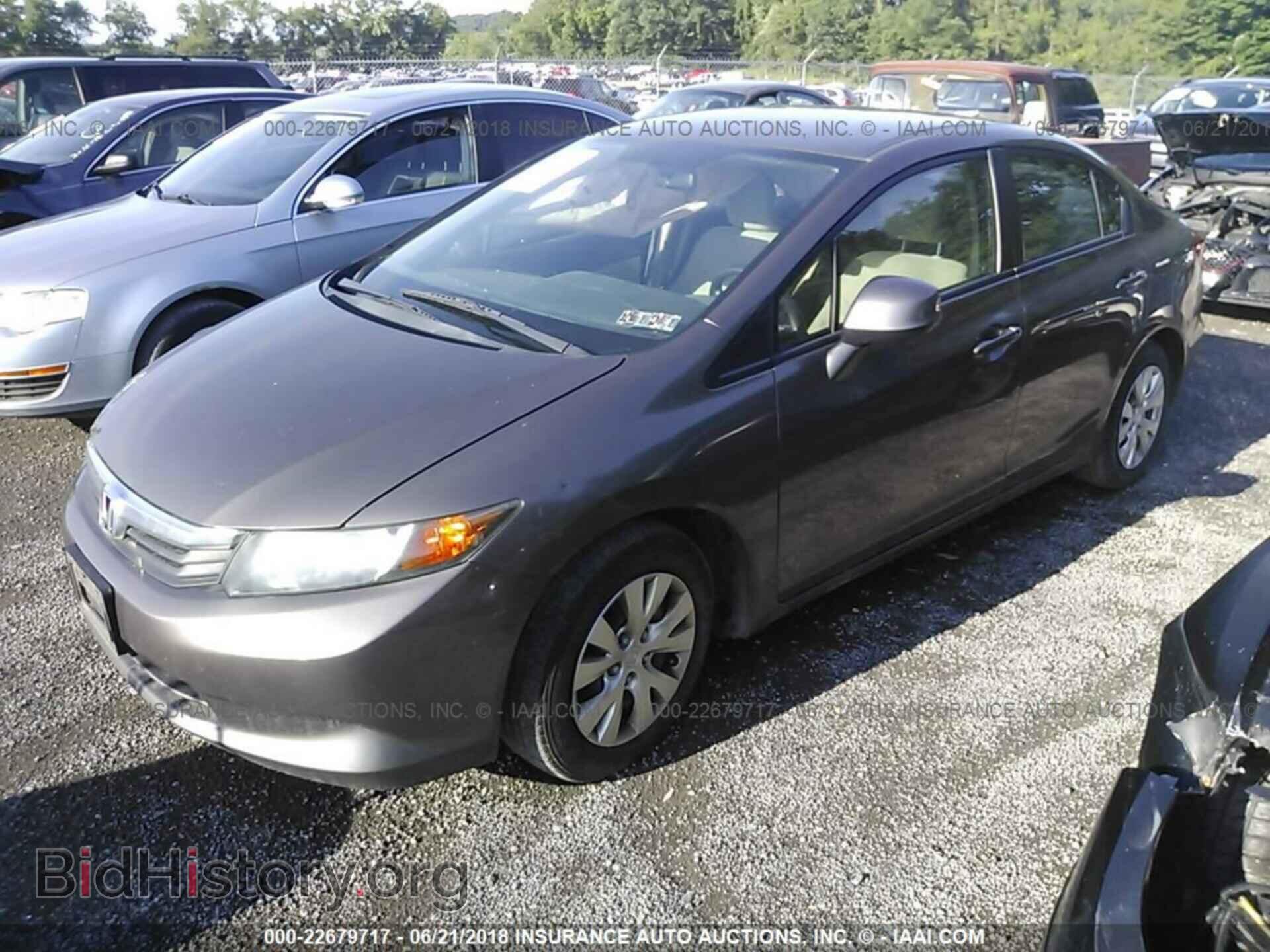 2012 Honda CIVIC (VIN 2HGFB2F55CH525964) — photo 2 of 10