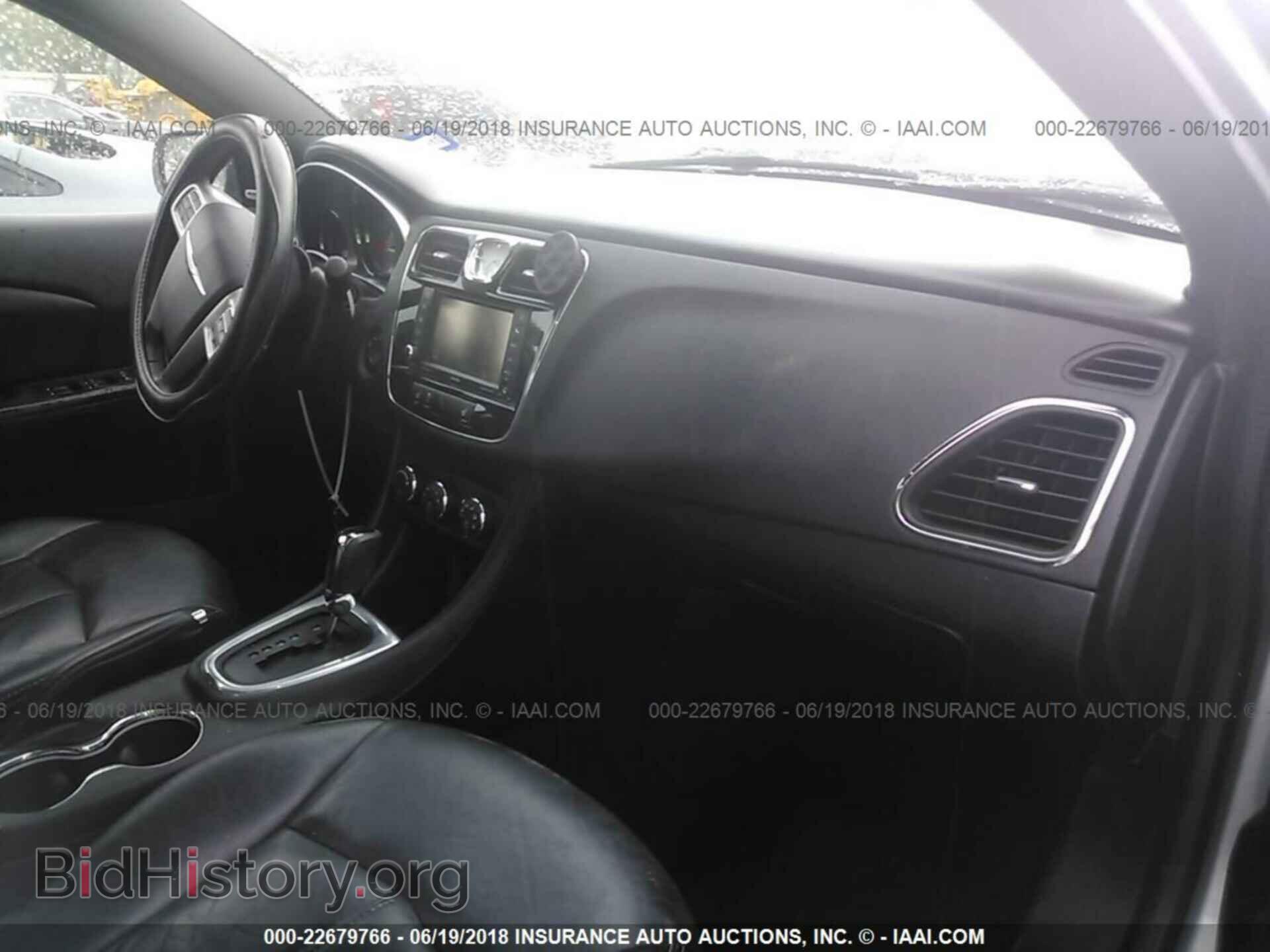 2013 Chrysler 200 - VIN: 1C3CCBCB0DN634208 - Фото 5