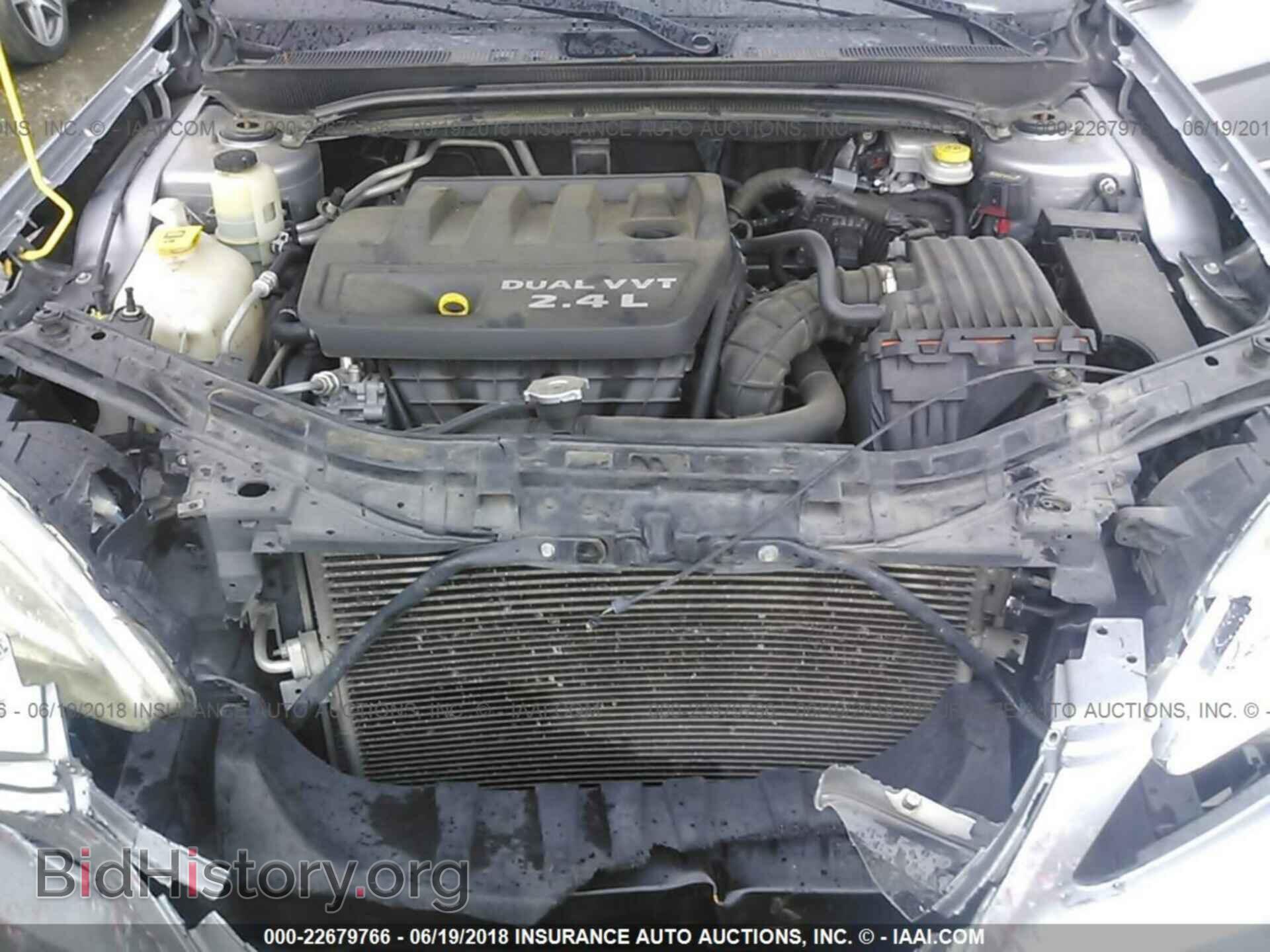 2013 Chrysler 200 - VIN: 1C3CCBCB0DN634208 - Фото 10