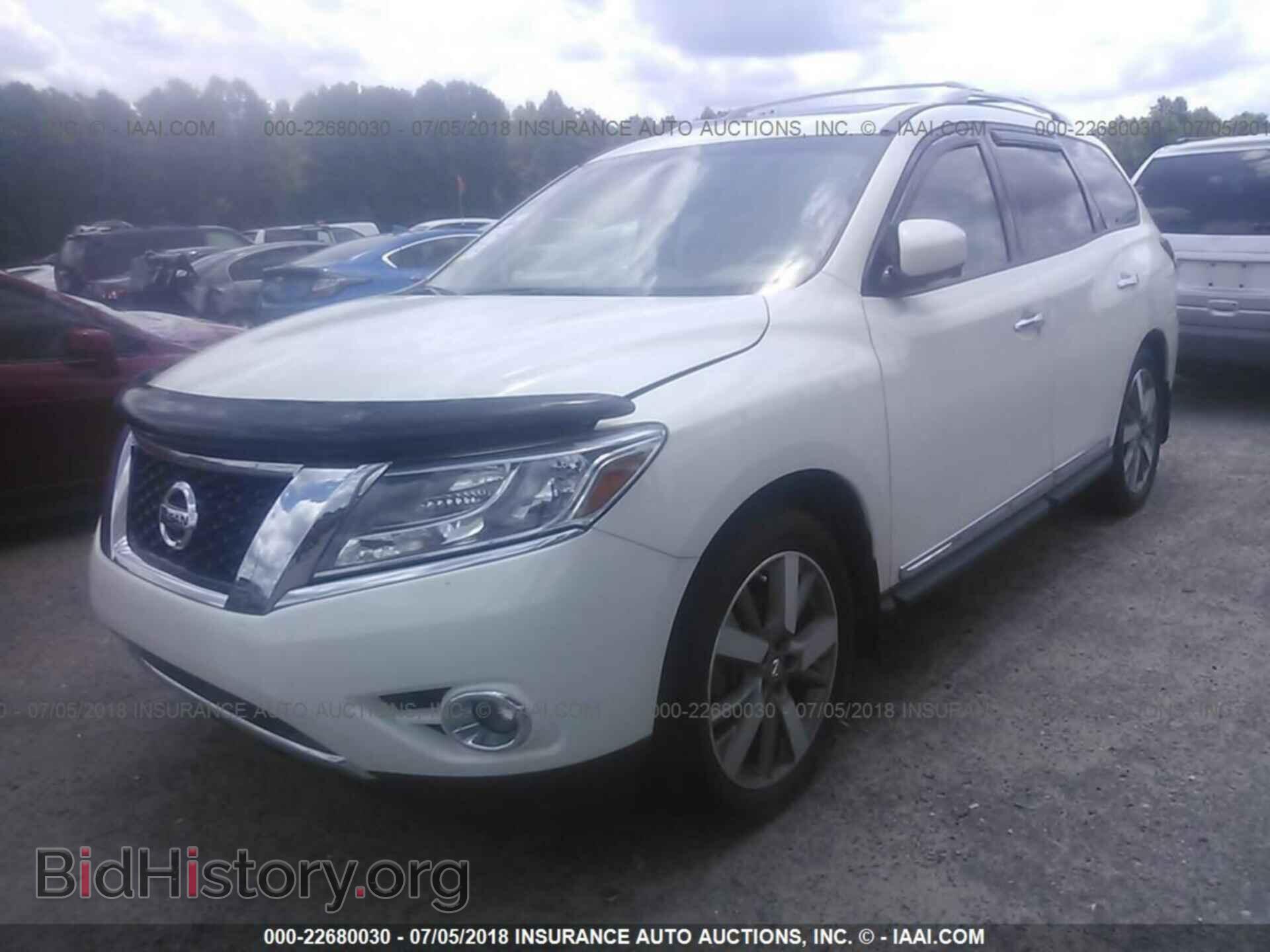 2014 Nissan Pathfinder - VIN: 5N1AR2MM3EC684904 - Фото 2