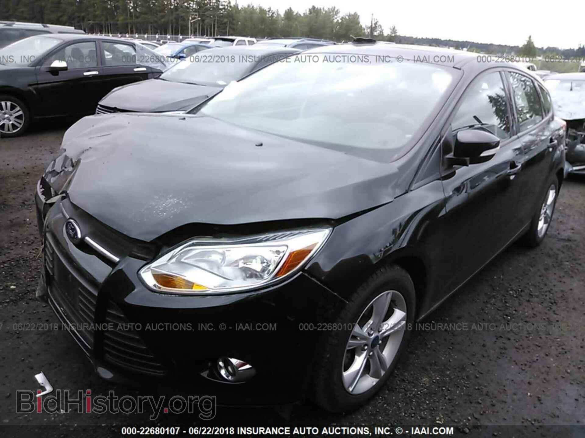 2014 Ford Focus - VIN: 1FADP3K27EL332168 - Фото 2