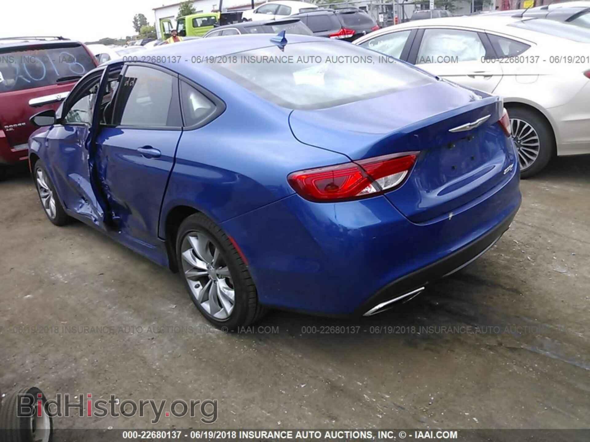 2016 Chrysler 200 - VIN: 1C3CCCBBXGN128185 - Фото 3