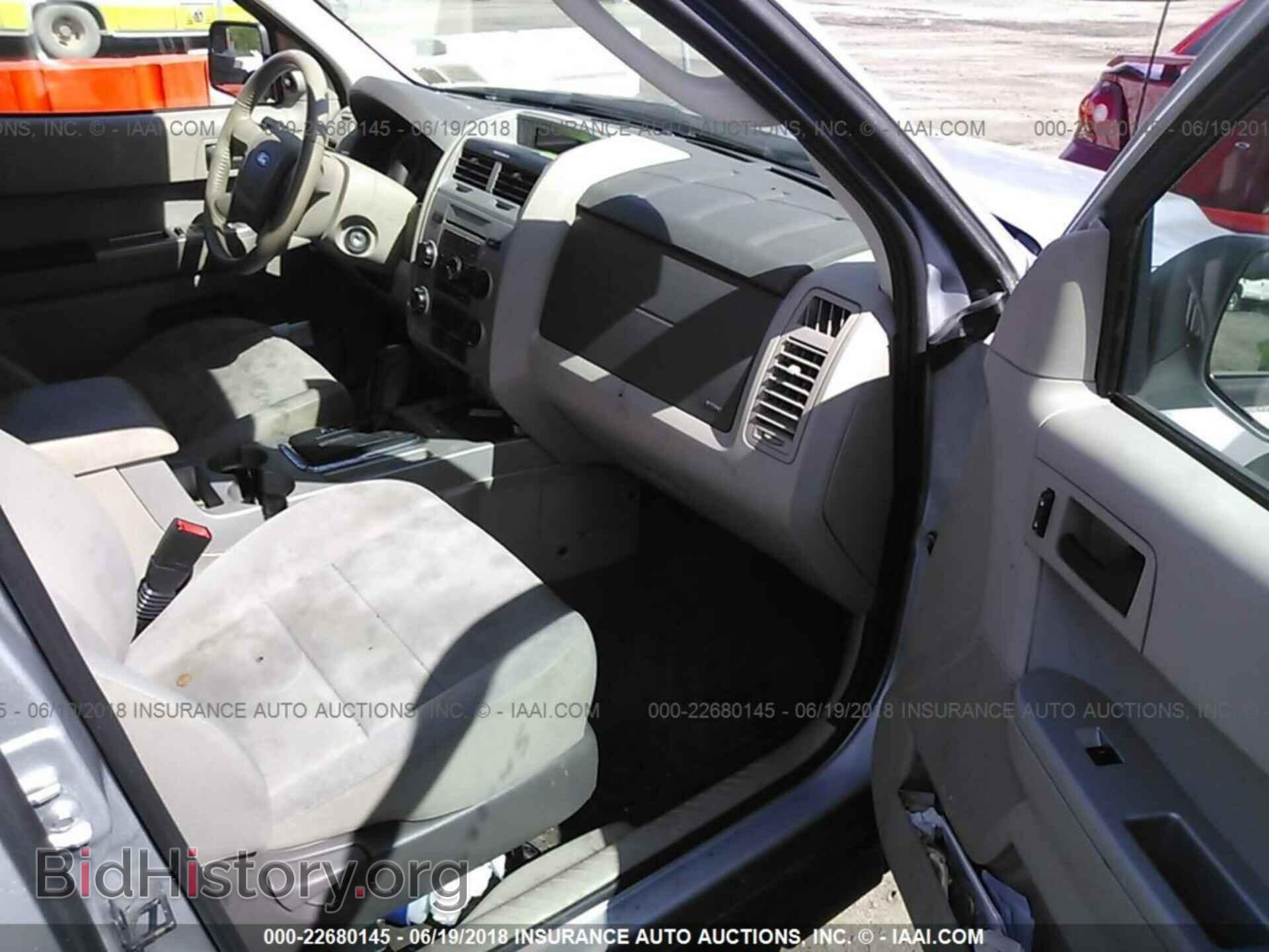 2012 Ford Escape - VIN: 1FMCU0D71CKB44685 - Фото 5