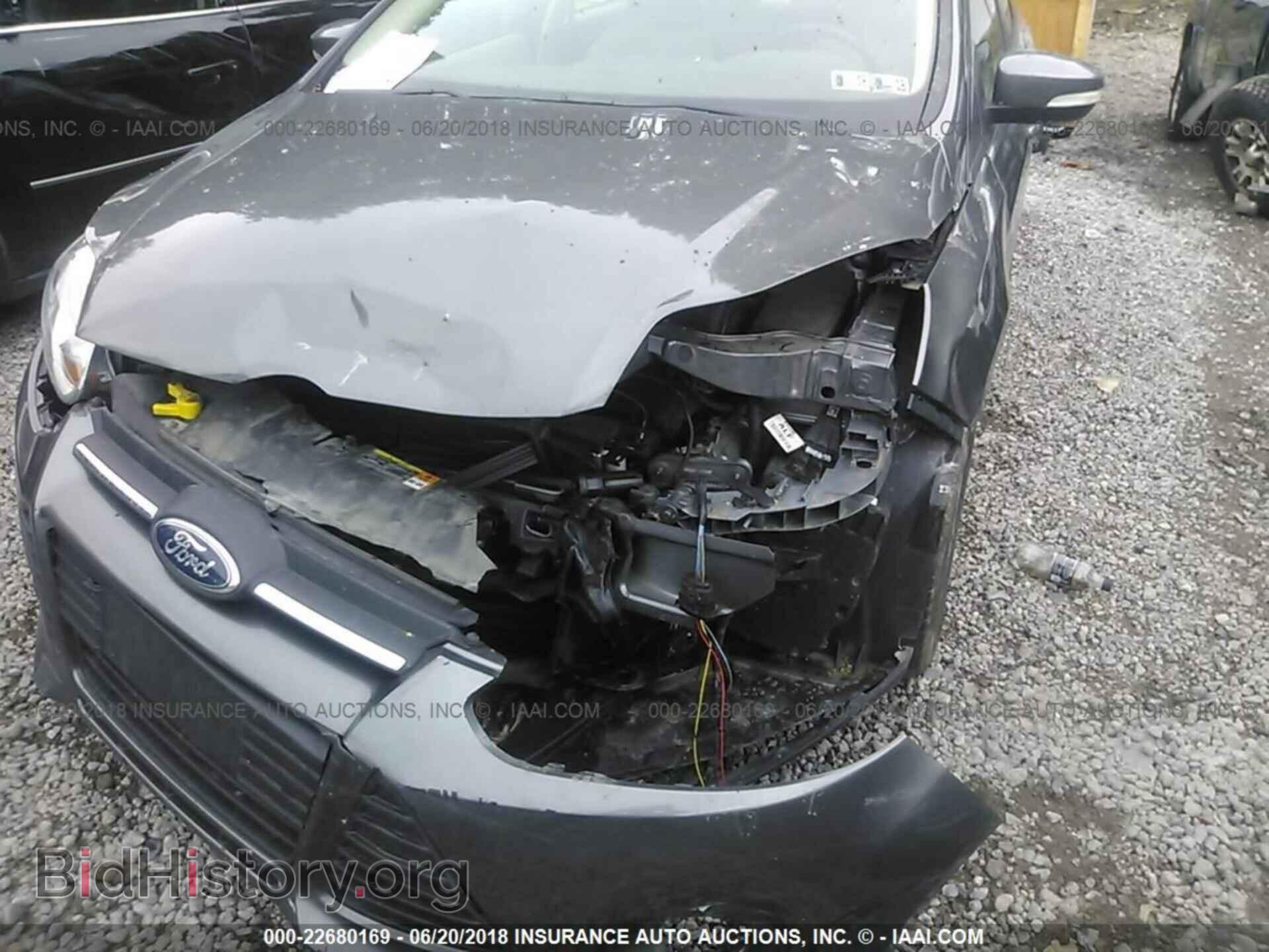 2013 Ford Focus - VIN: 1FADP3F25DL199595 - Photo 6