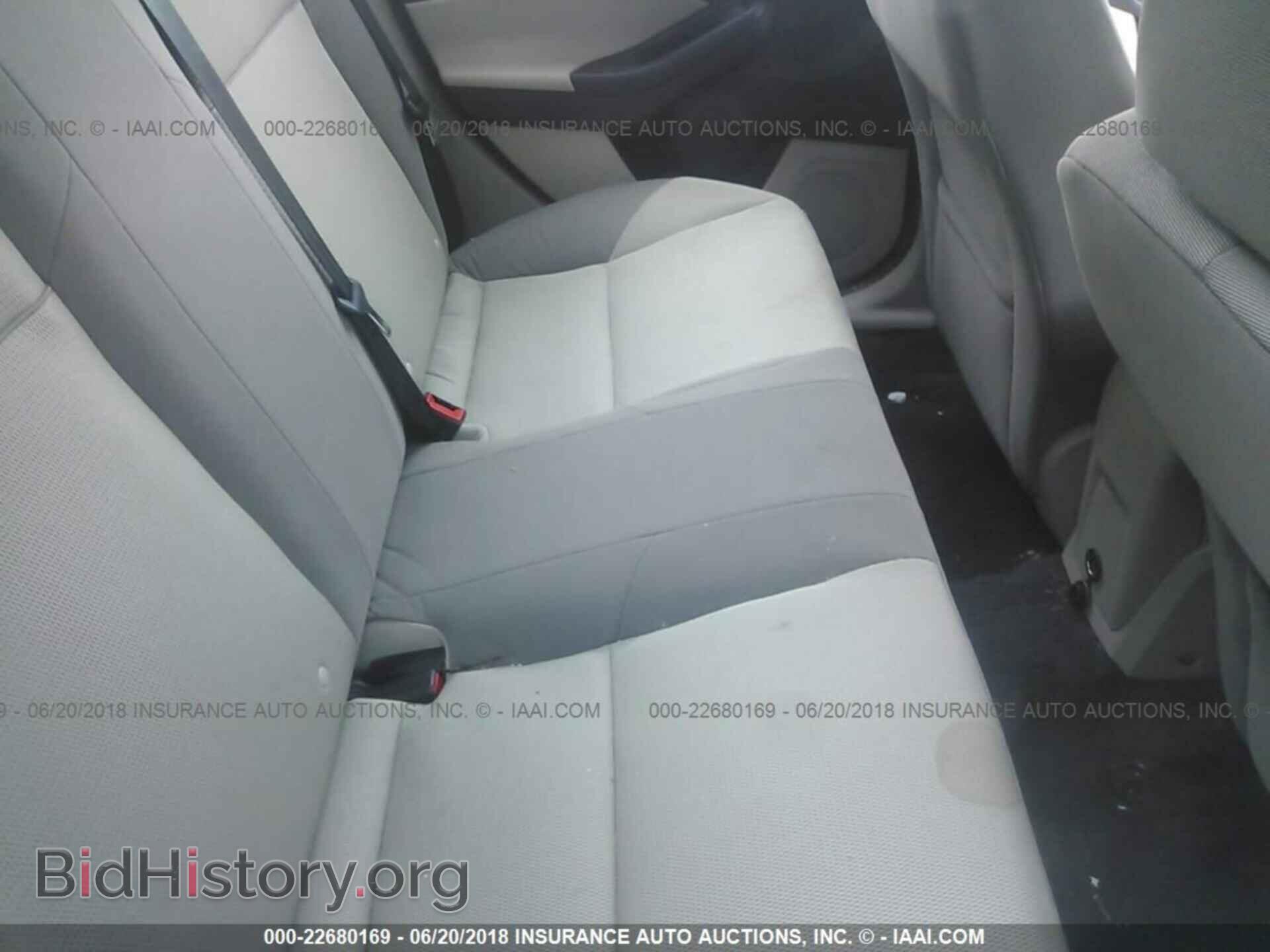 2013 Ford Focus - VIN: 1FADP3F25DL199595 - Photo 8