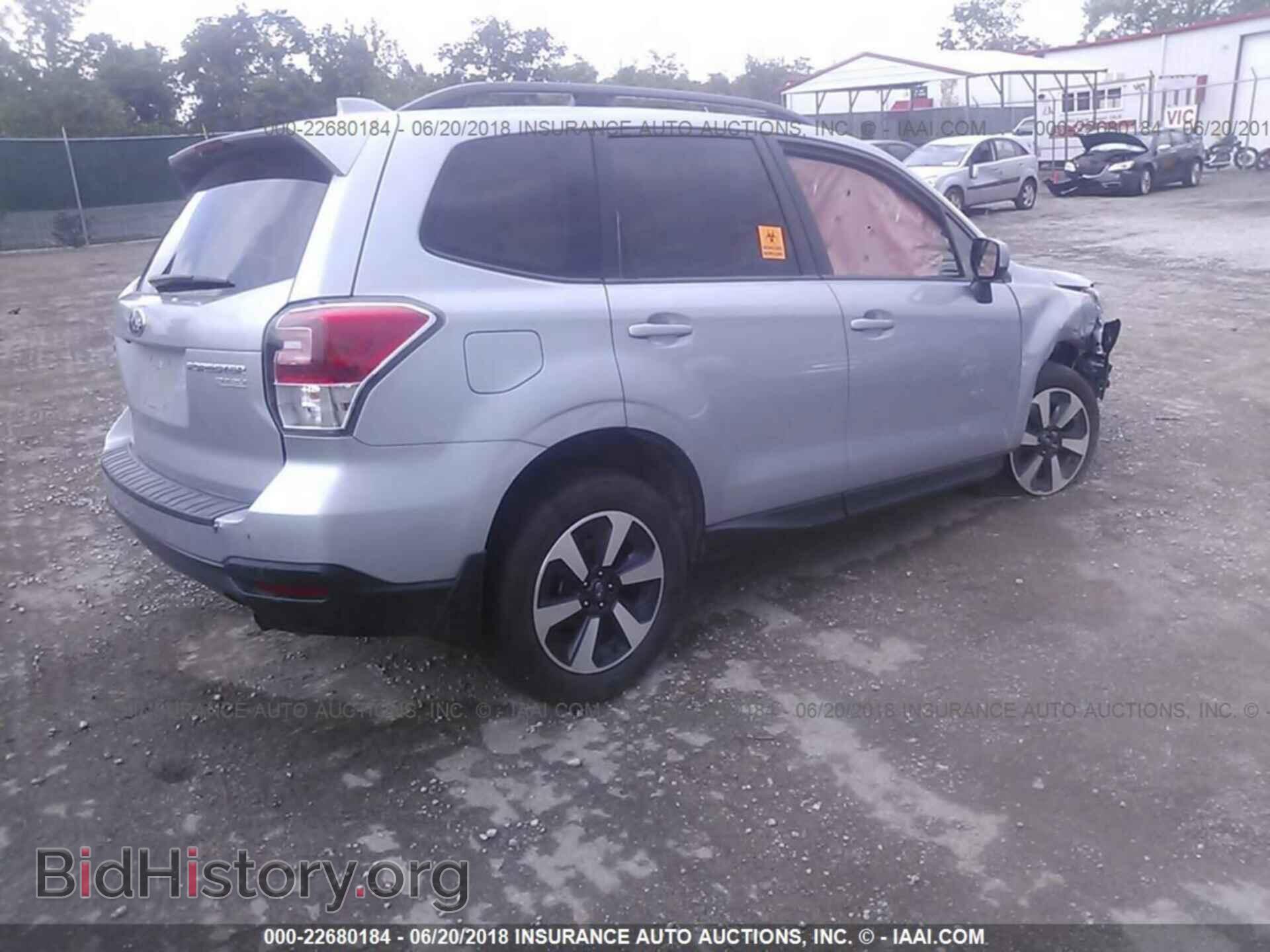 2017 Subaru Forester - VIN: JF2SJAGC6HH805494 - Photo 4