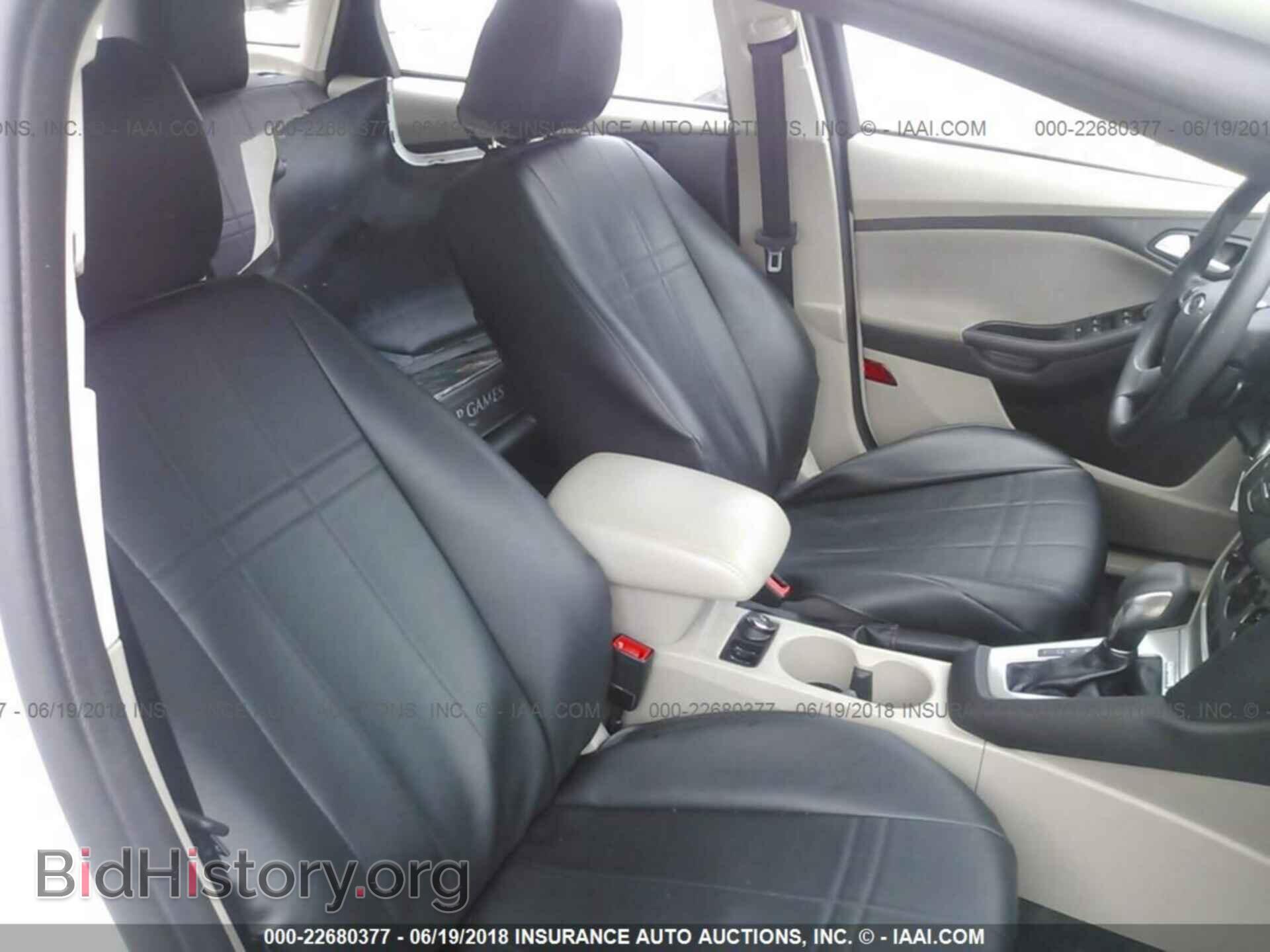 2013 Ford Focus - VIN: 1FADP3F20DL360273 - Photo 8
