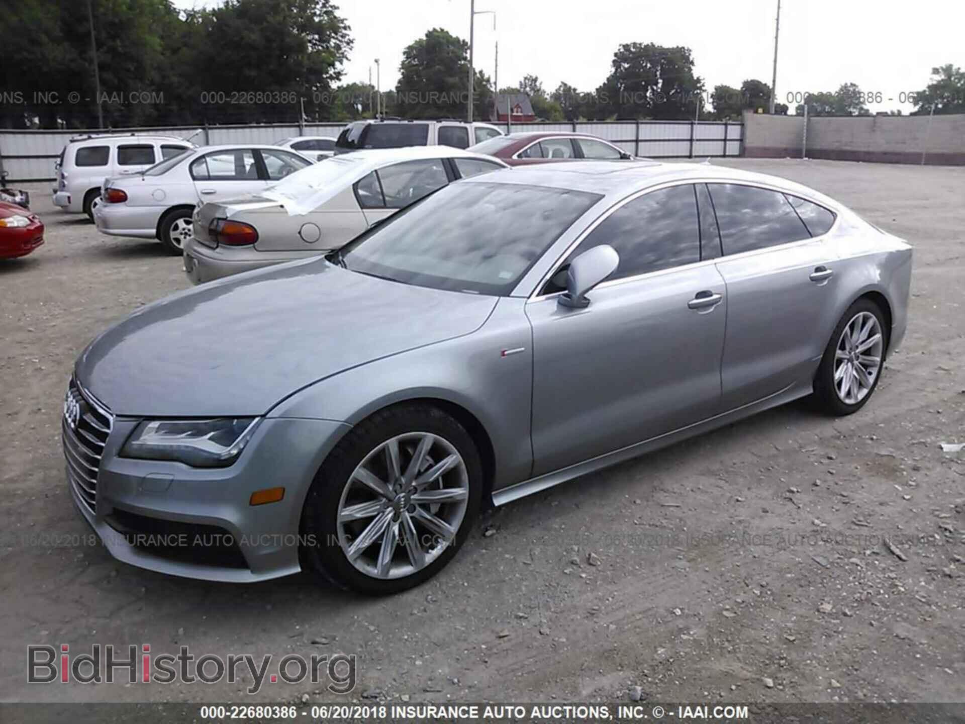 2012 Audi A7 - VIN: WAU2GAFC7CN168962 - Фото 2