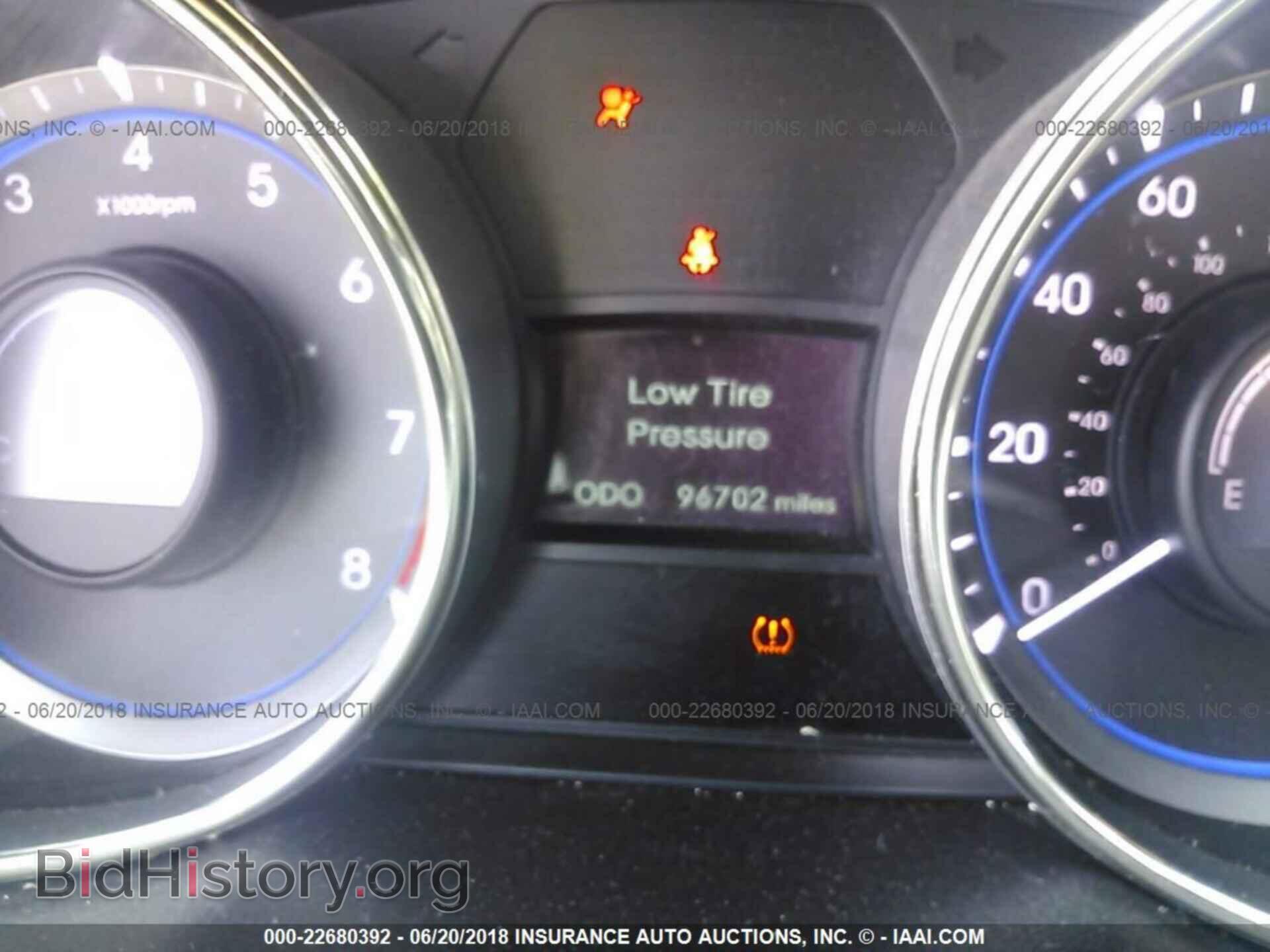 2012 Hyundai Sonata - VIN: 5NPEC4AC5CH452661 - Photo 7