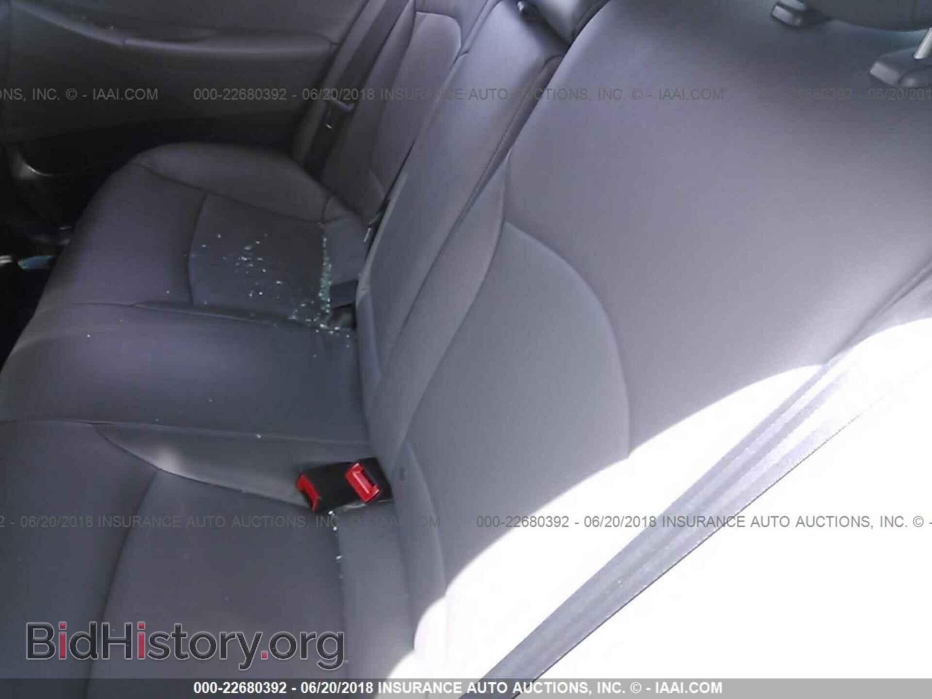 2012 Hyundai Sonata - VIN: 5NPEC4AC5CH452661 - Photo 8