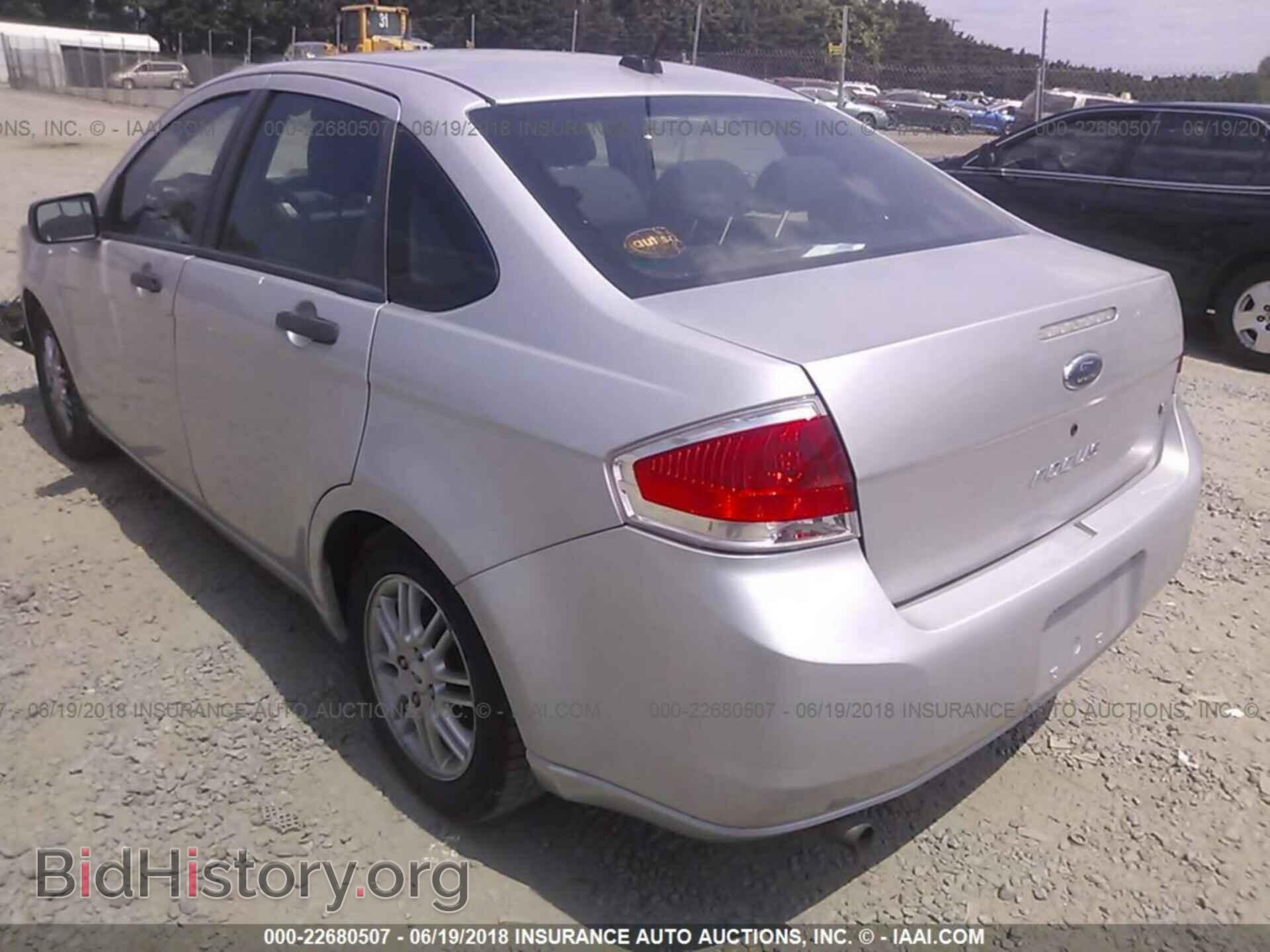 2009 FORD FOCUS - VIN: 1FAHP35NX9W269112 - Фото 3