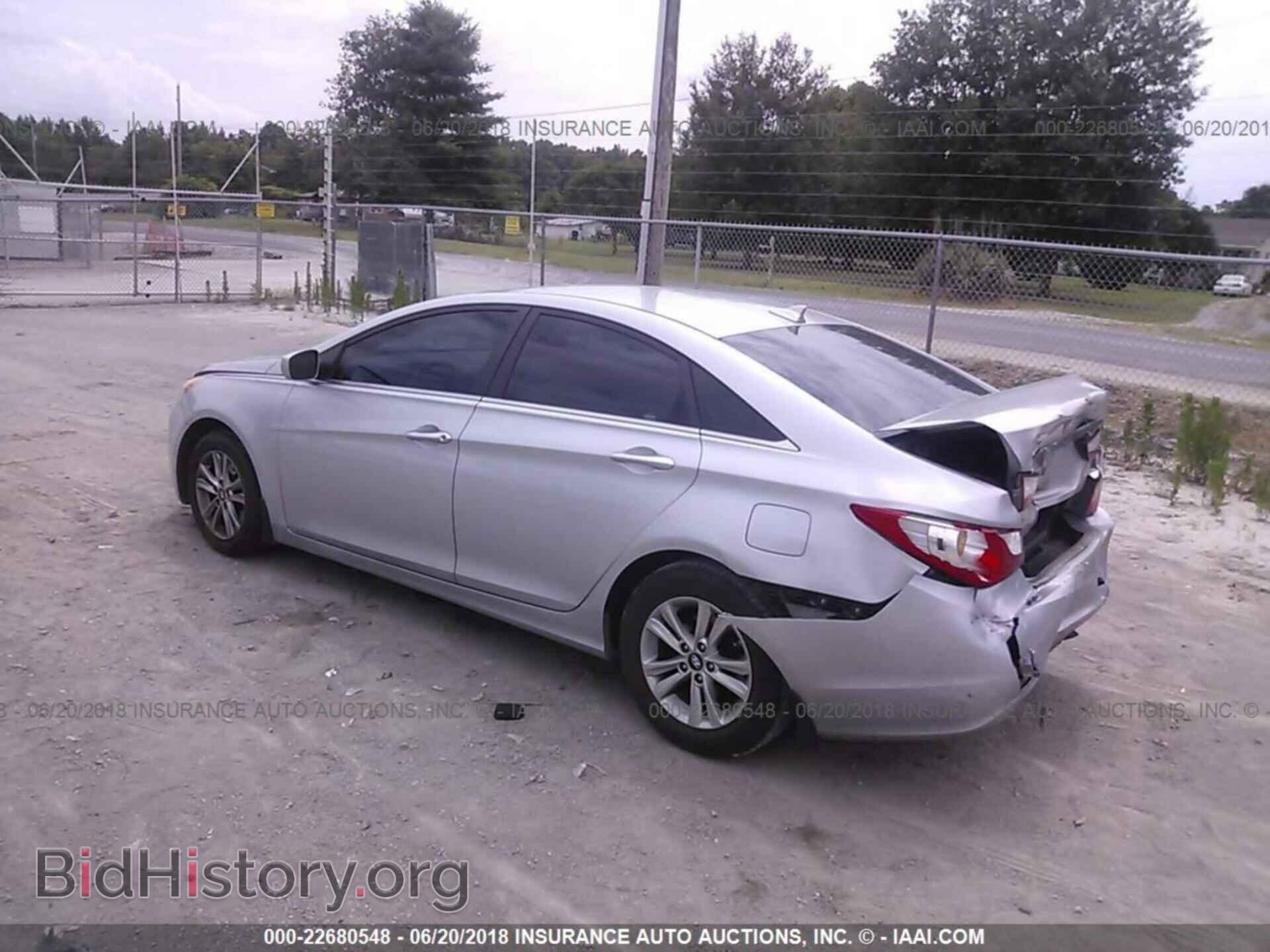 2012 Hyundai Sonata - VIN: 5NPEB4AC9CH424851 - Фото 3