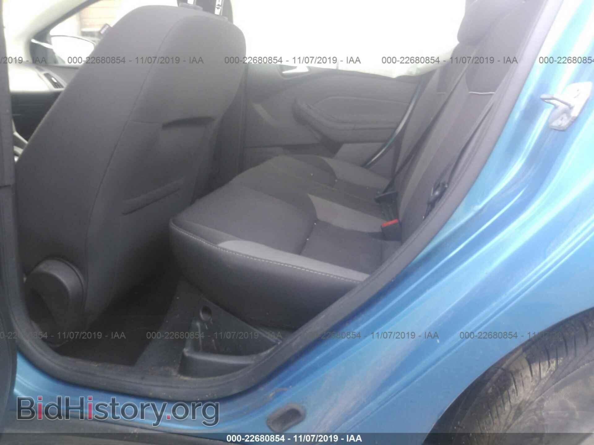 2014 Ford Focus - VIN: 1FADP3F29EL153527 - Photo 8